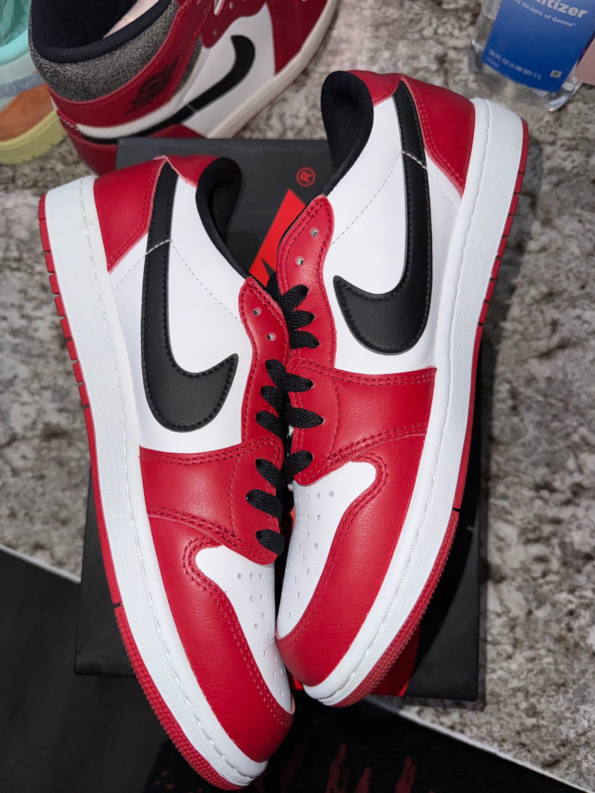 Jordan 1 Retro Low OG Chicago (2025)