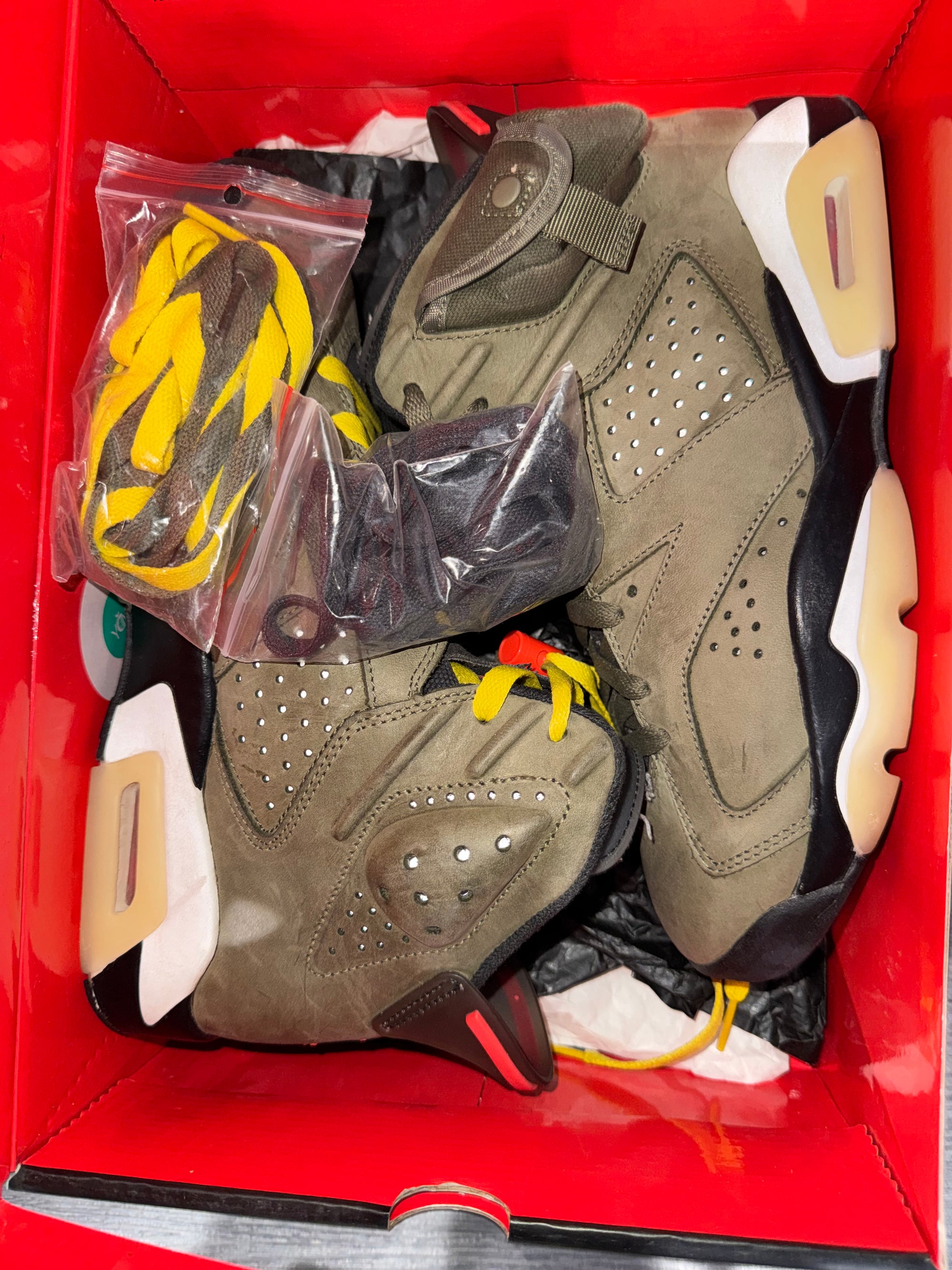 Jordan 6 Retro Travis Scott