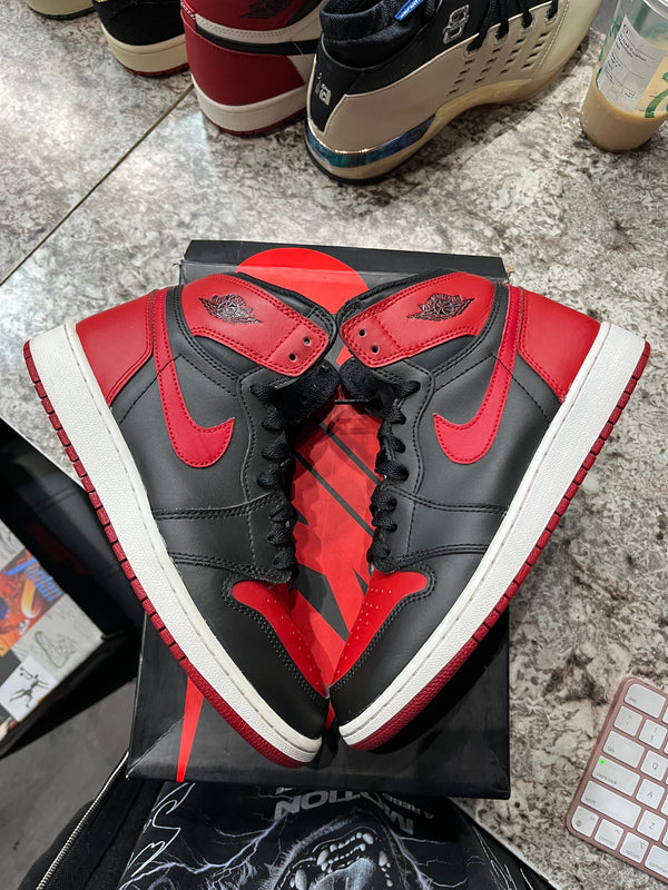 Jordan 1 Retro Bred Banned (2016) (GS)