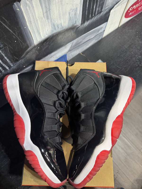 Jordan 11 Retro Playoffs Bred (2019)