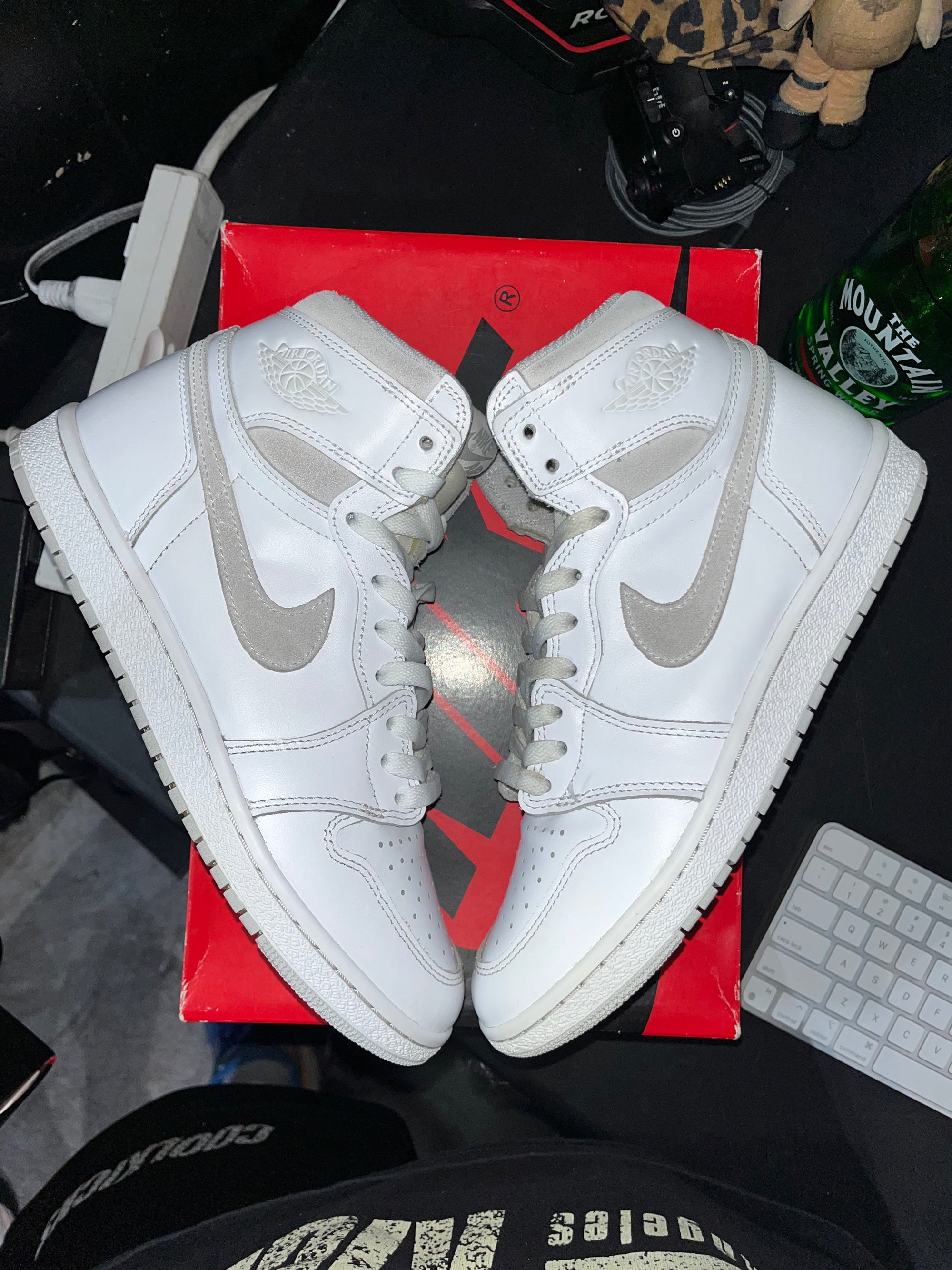 Jordan 1 Retro High '85 Neutral Grey
