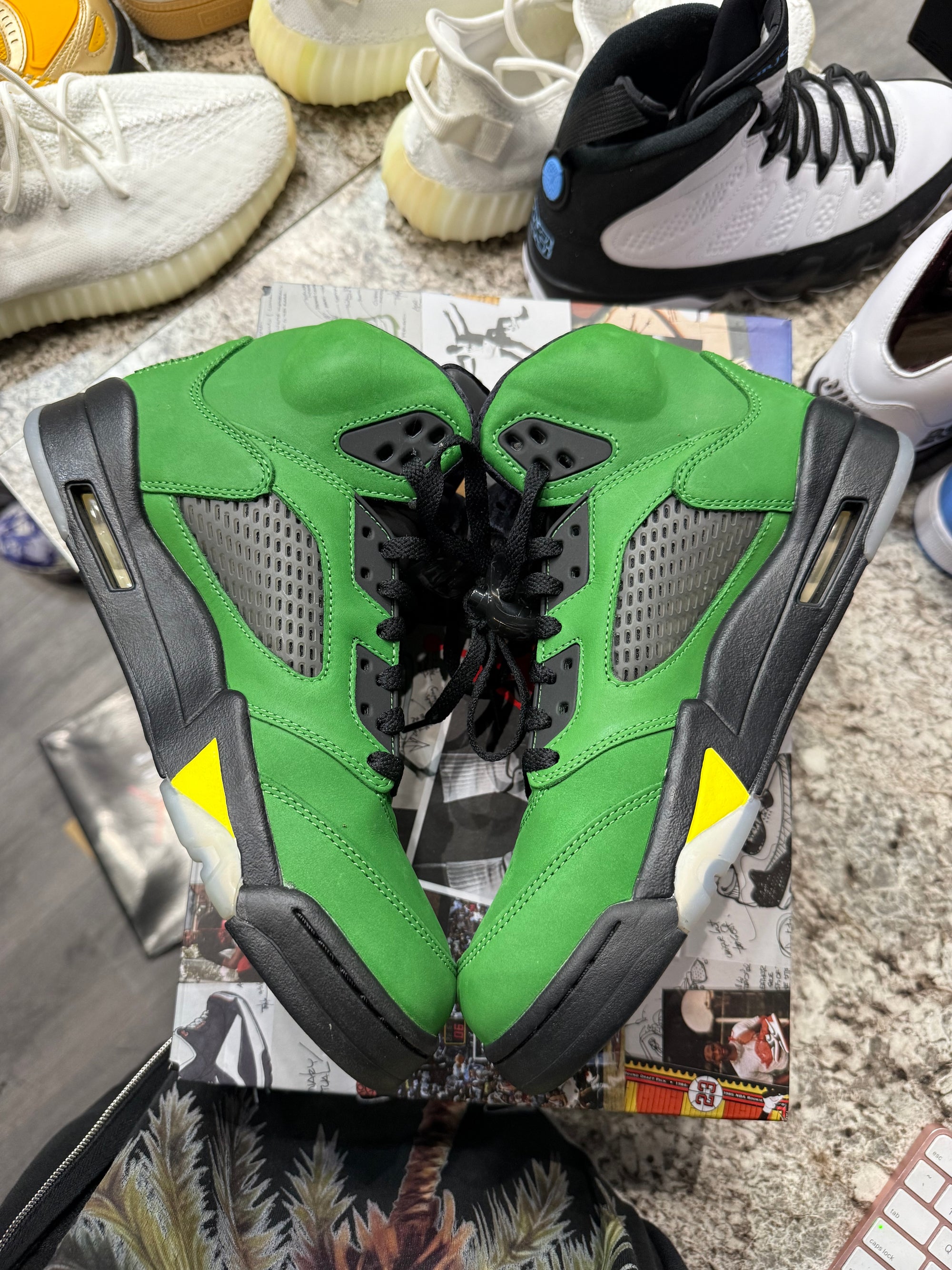 Jordan 5 Retro SE Oregon