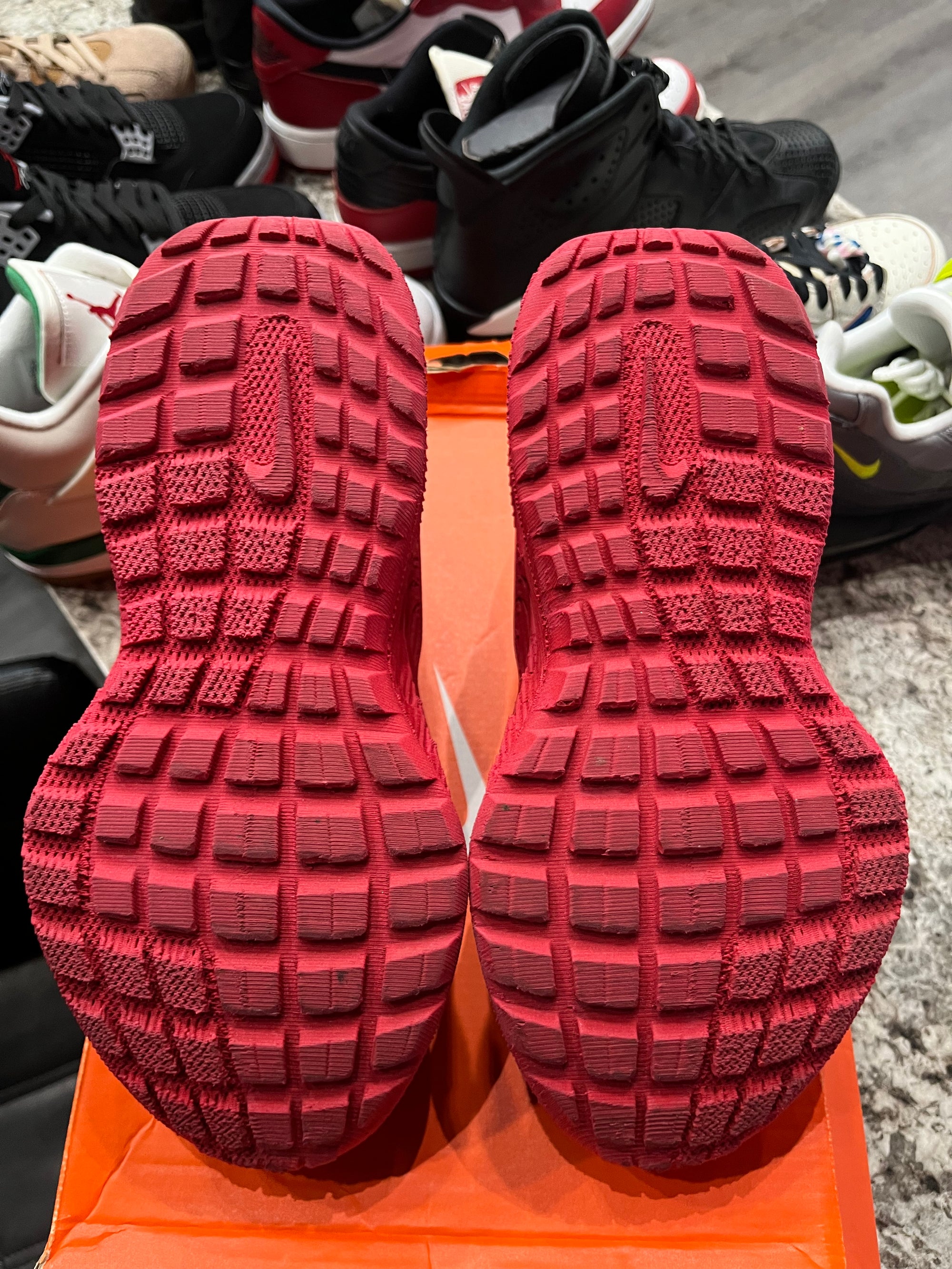 Nike Air Max 1000 Red