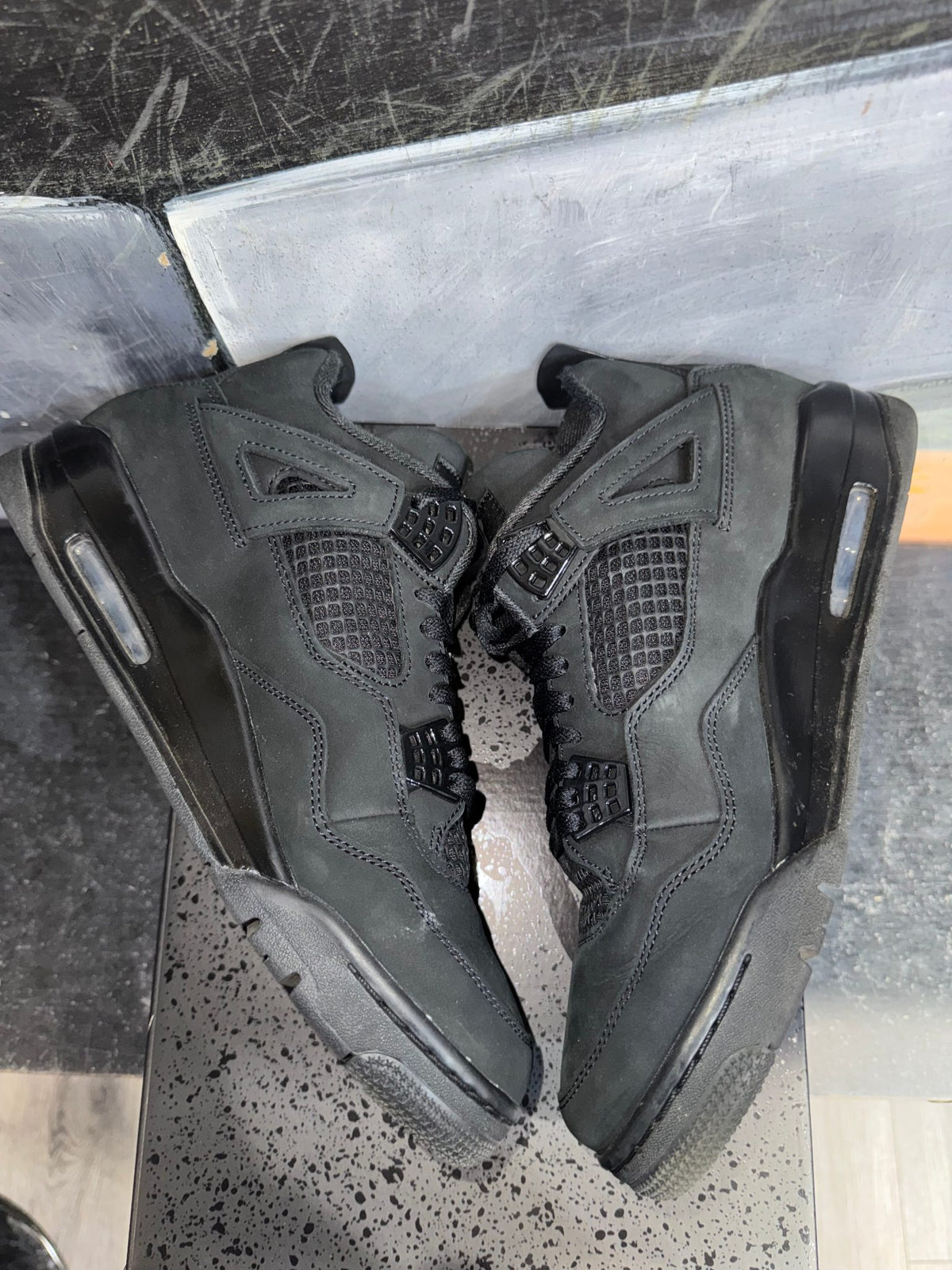 Jordan 4 Retro Black Cat (2025)