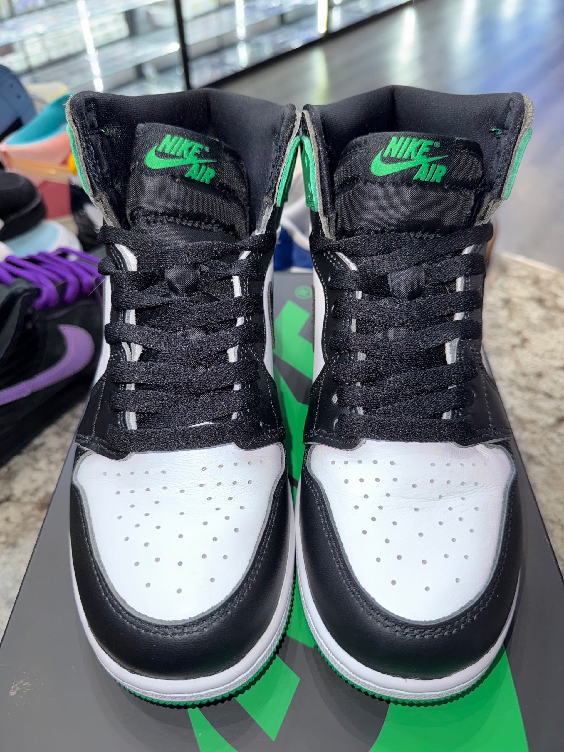 Jordan 1 Retro High OG Lucky Green (GS)