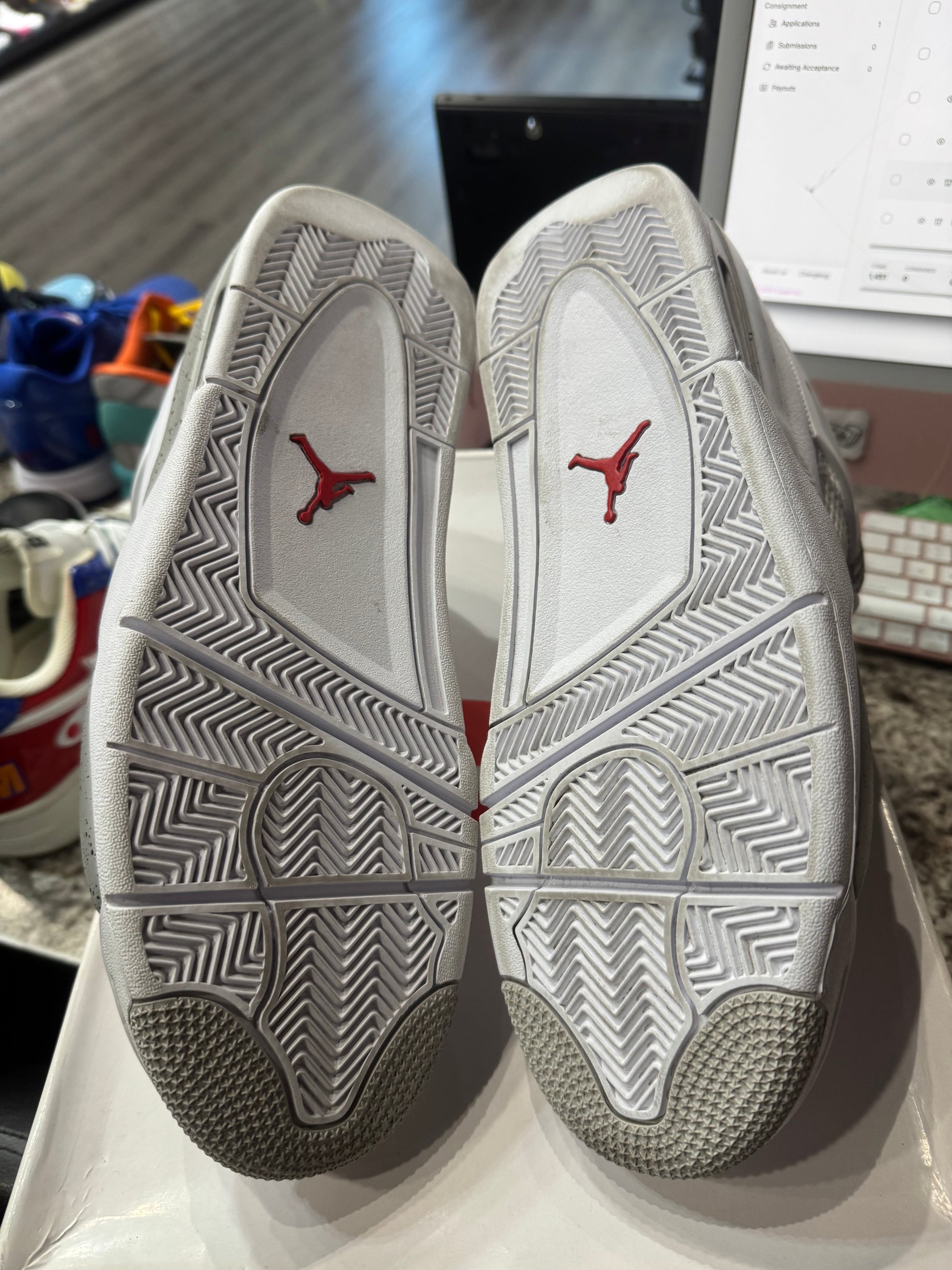 Jordan 4 Retro White Oreo (2021)