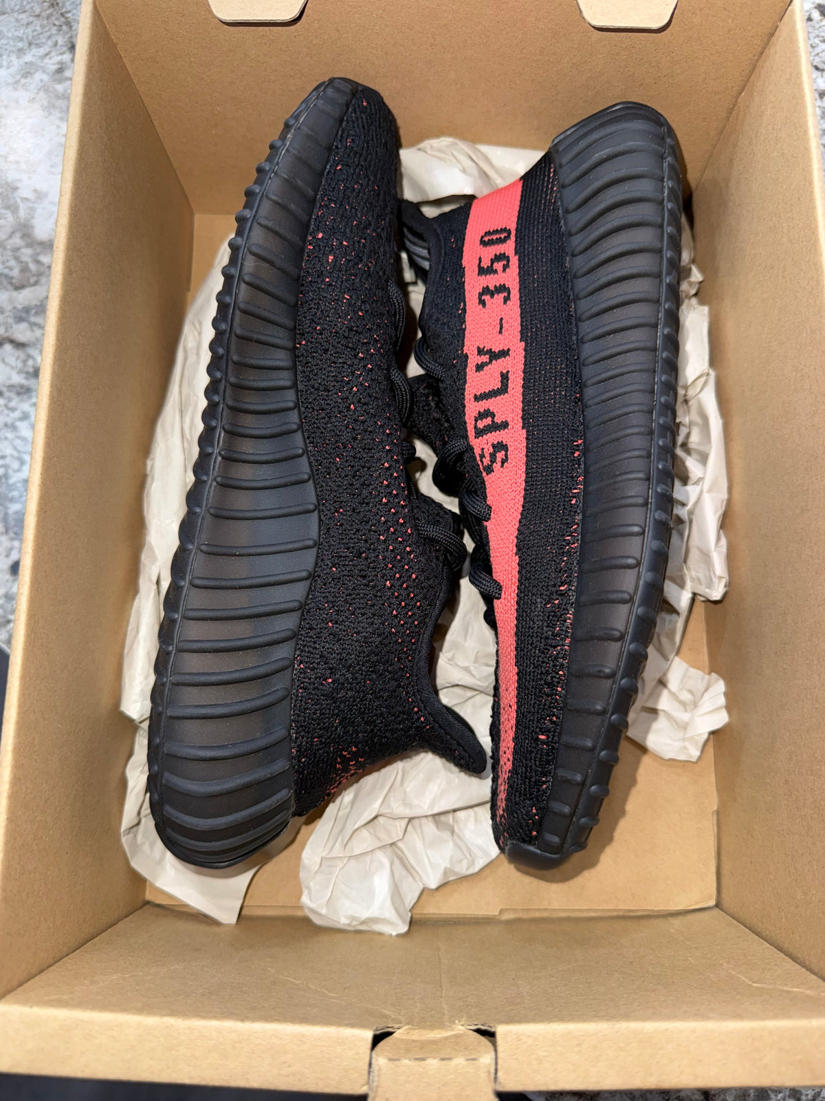 adidas Yeezy Boost 350 V2 Core Black Red
