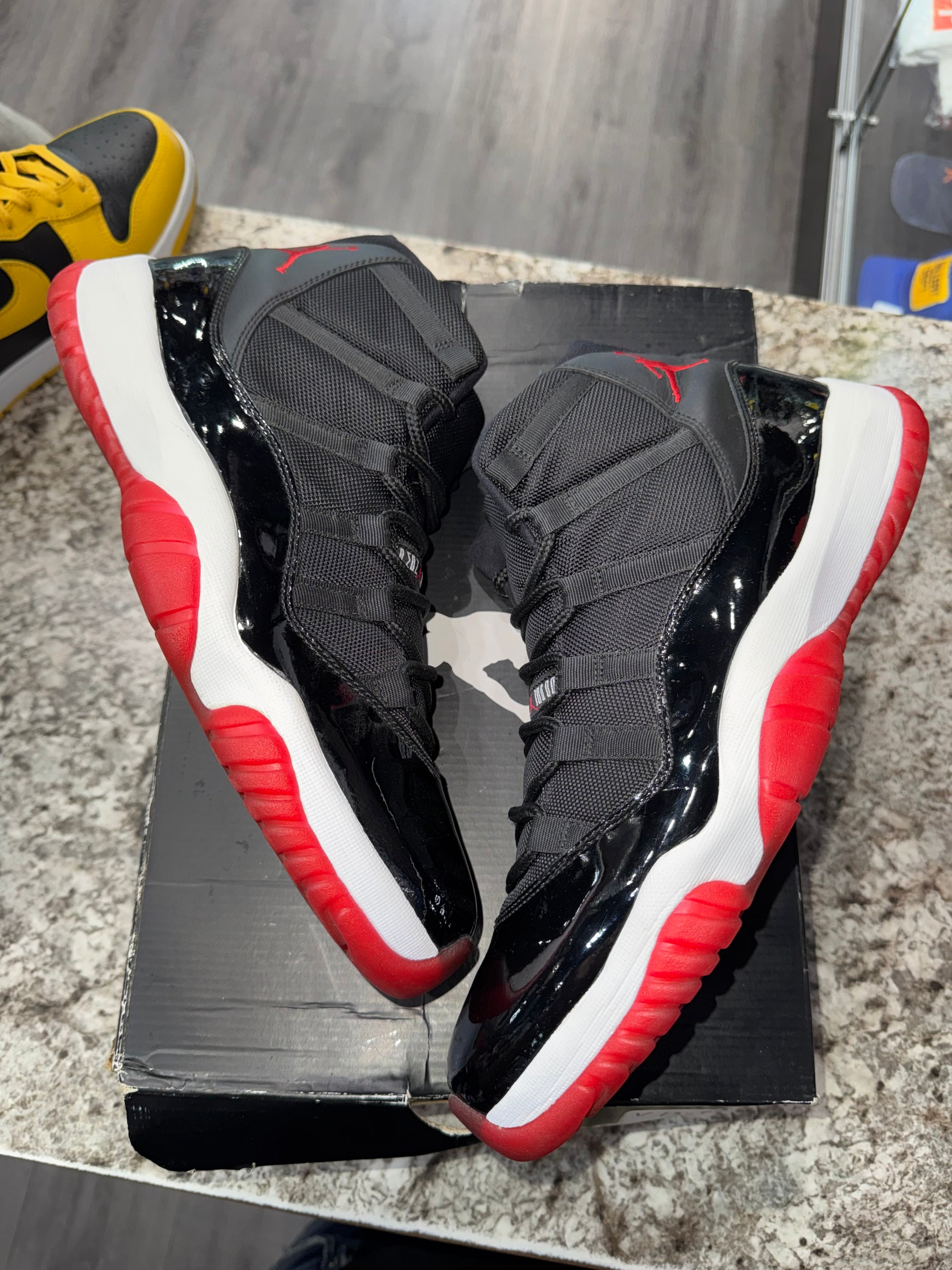 Jordan 11 Retro Playoffs (2012)