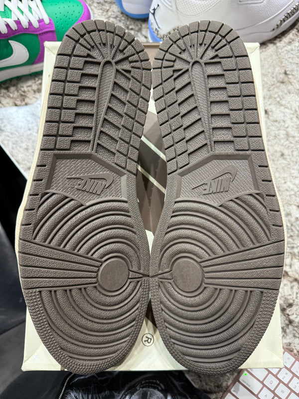 Jordan 1 Retro Low OG SP Travis Scott Reverse Mocha