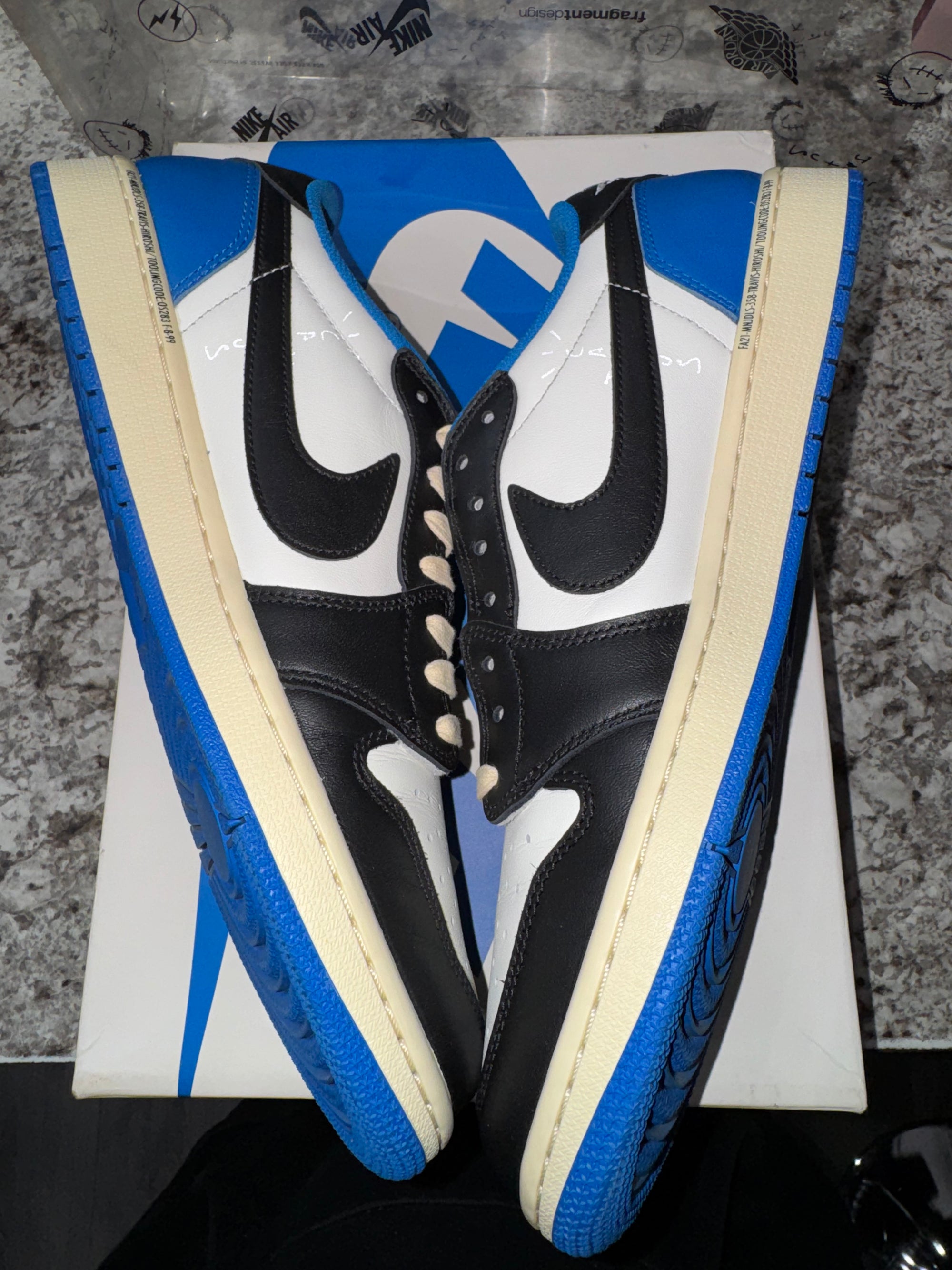 Jordan 1 Retro Low OG SP Fragment x Travis Scott