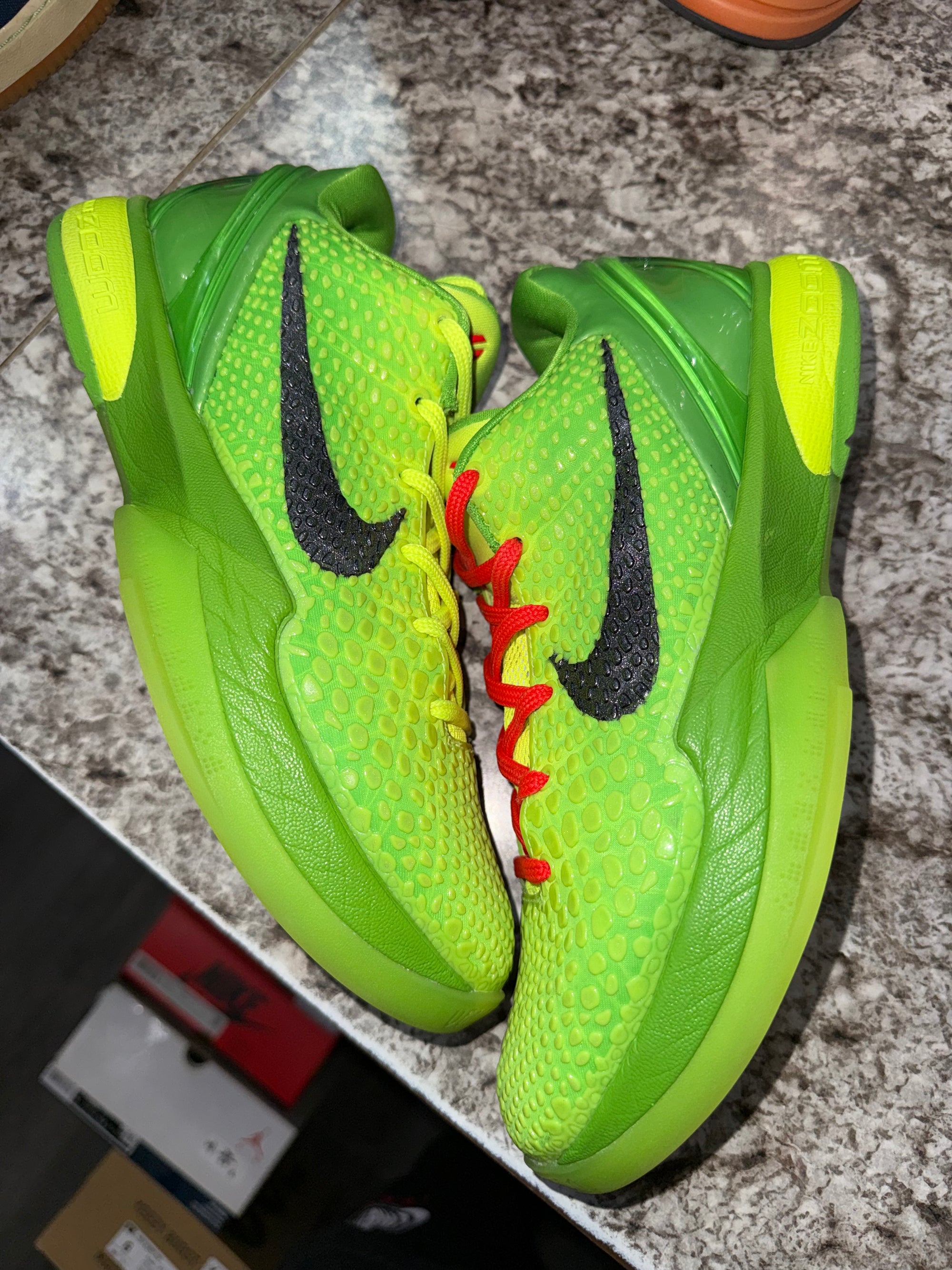 Nike Kobe 6 Protro Grinch (2020)