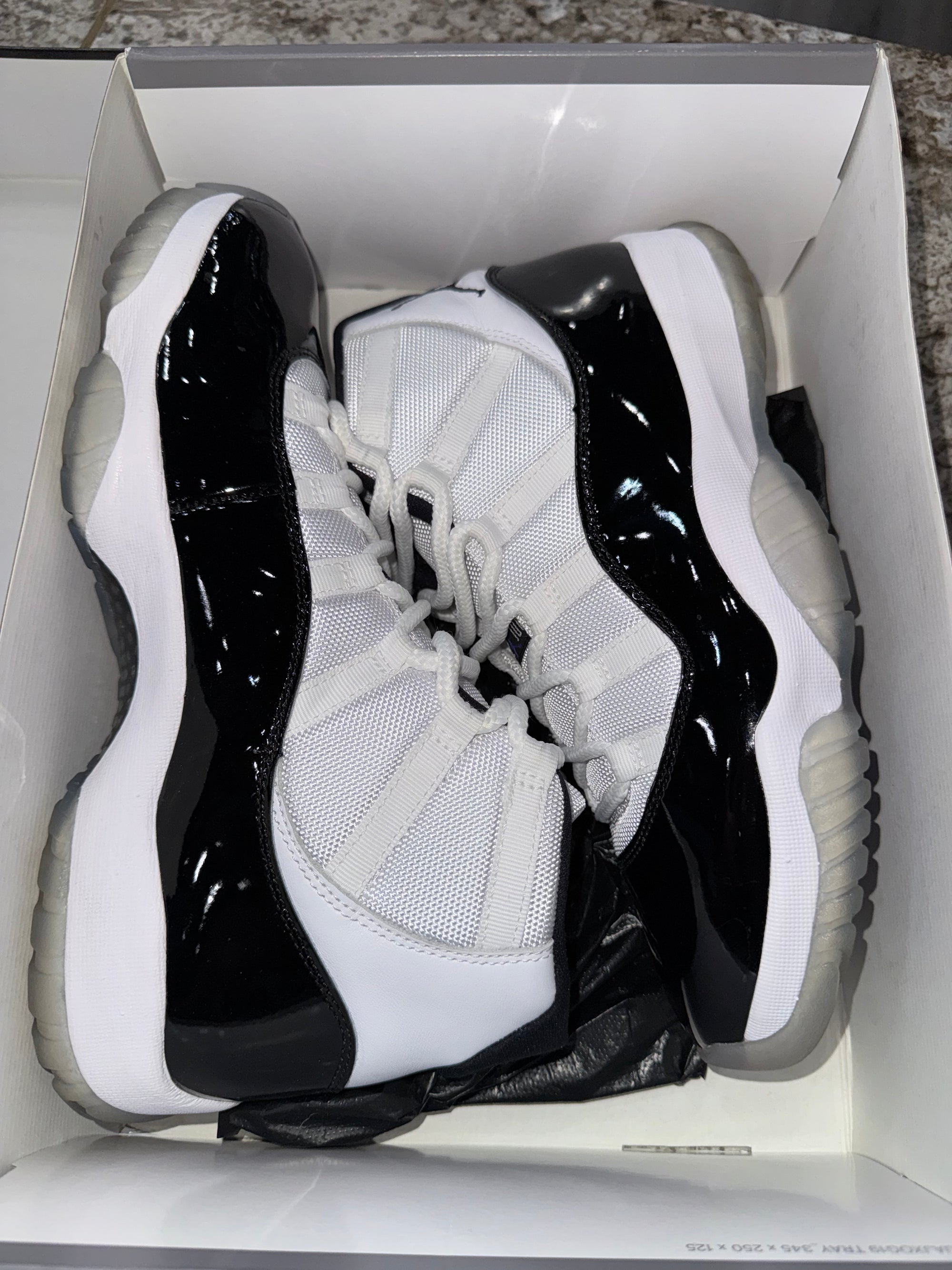 Jordan 11 Retro Concord (2018)