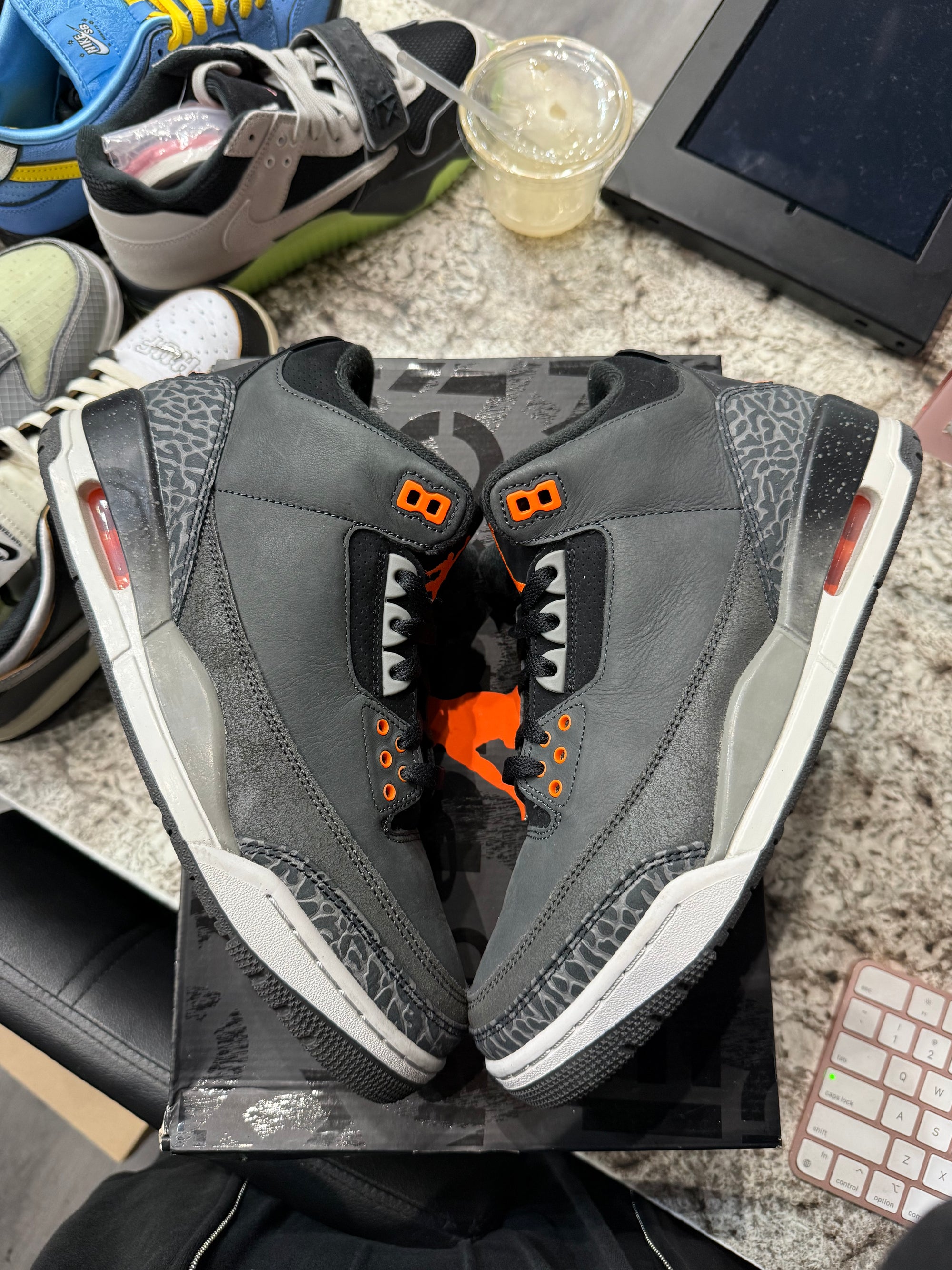 Jordan 3 Retro Fear Pack (2023)