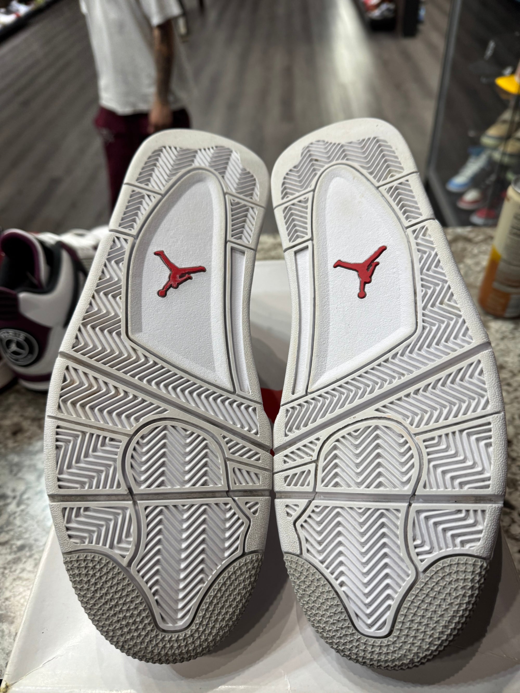 Jordan 4 Retro White Oreo (2021) (Damaged Box)