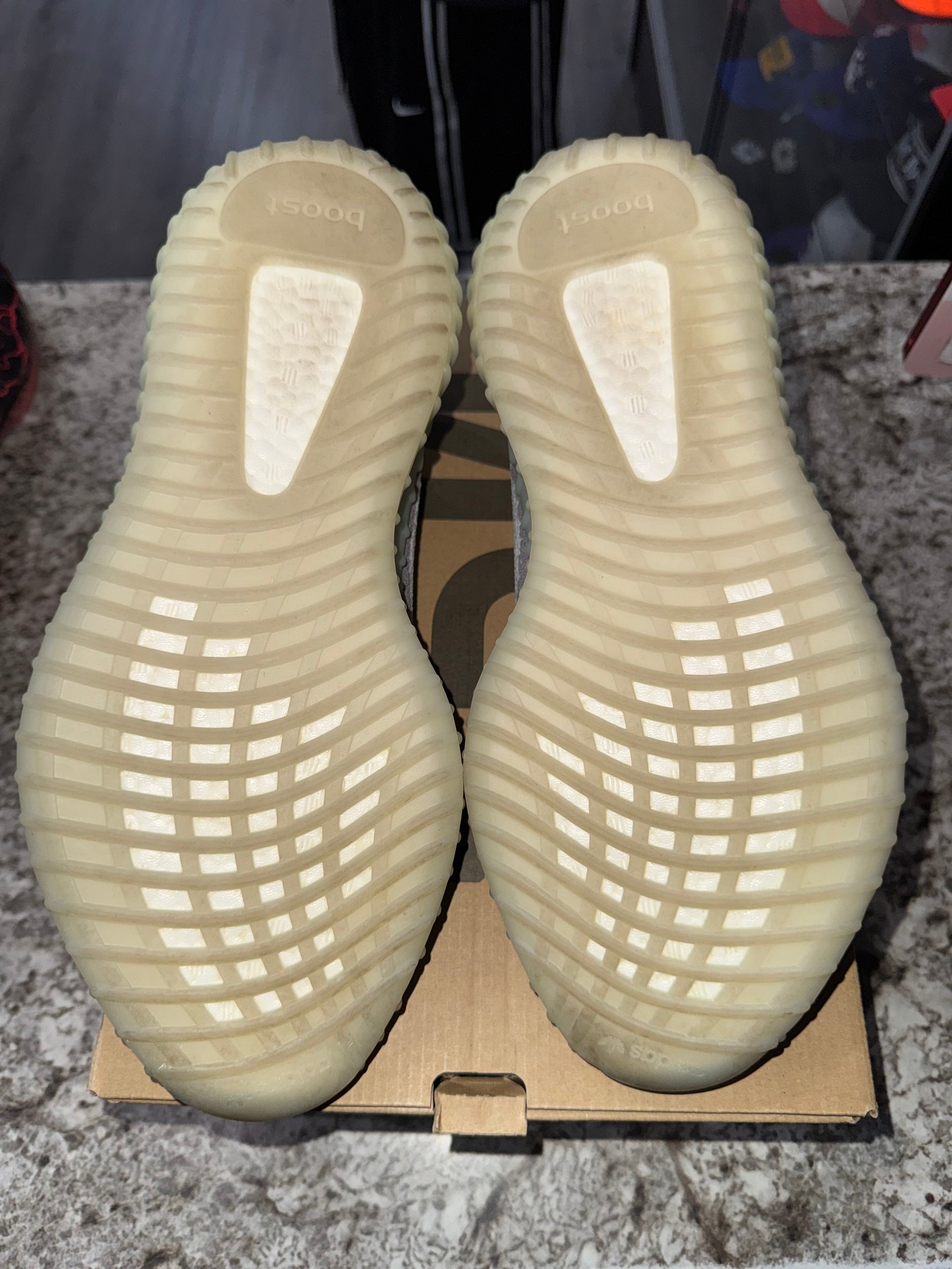 adidas Yeezy Boost 350 V2 Blue Tint