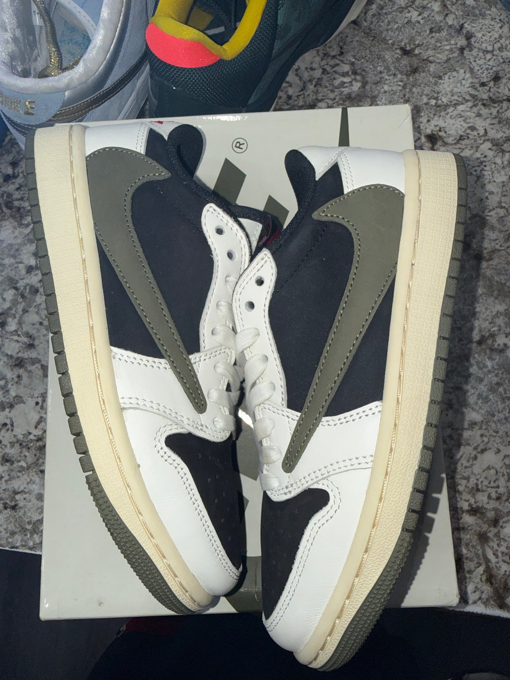 Jordan 1 Retro Low OG SP Travis Scott Olive (Women's)