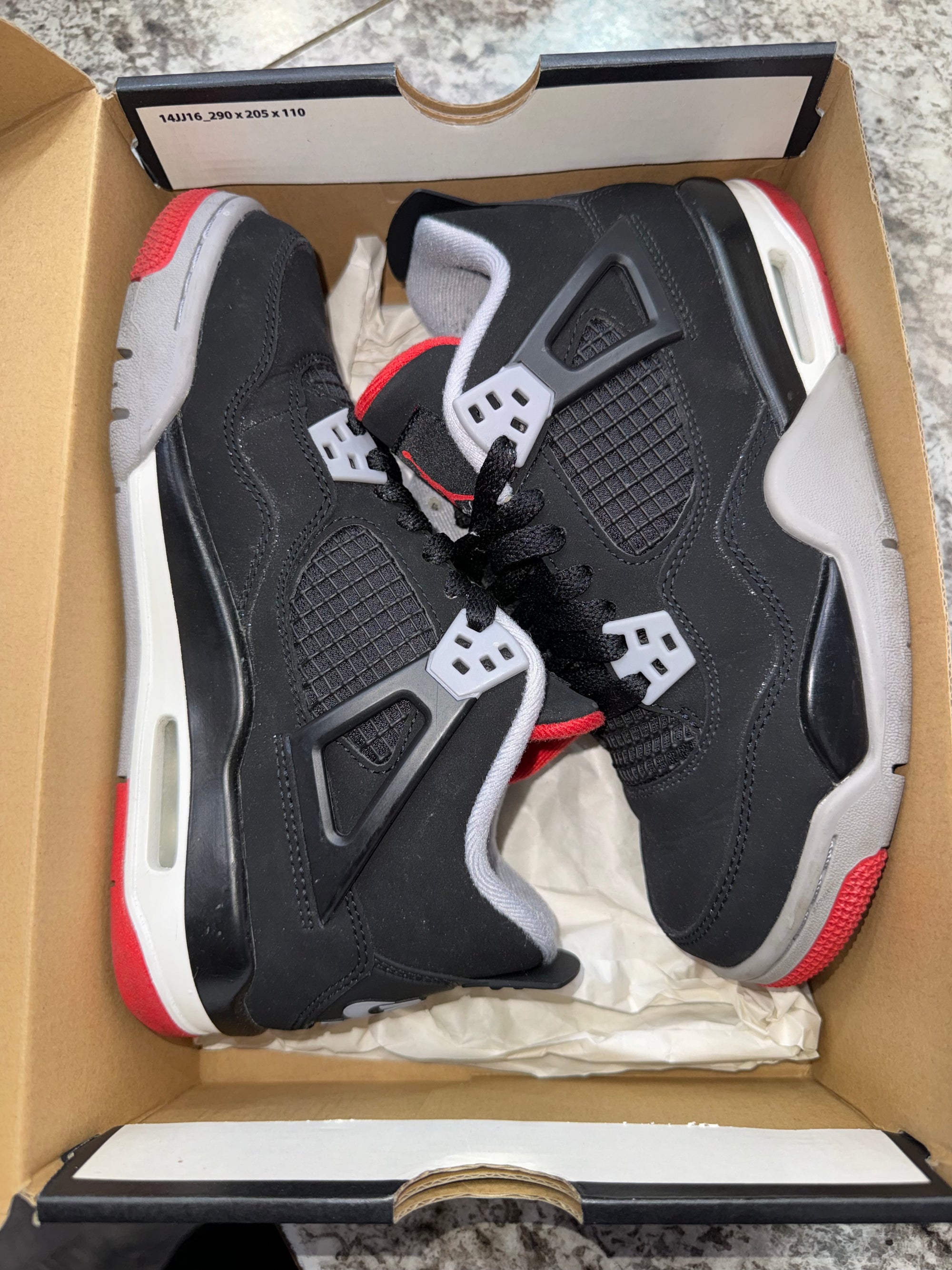 Jordan 4 Retro Bred (2019)