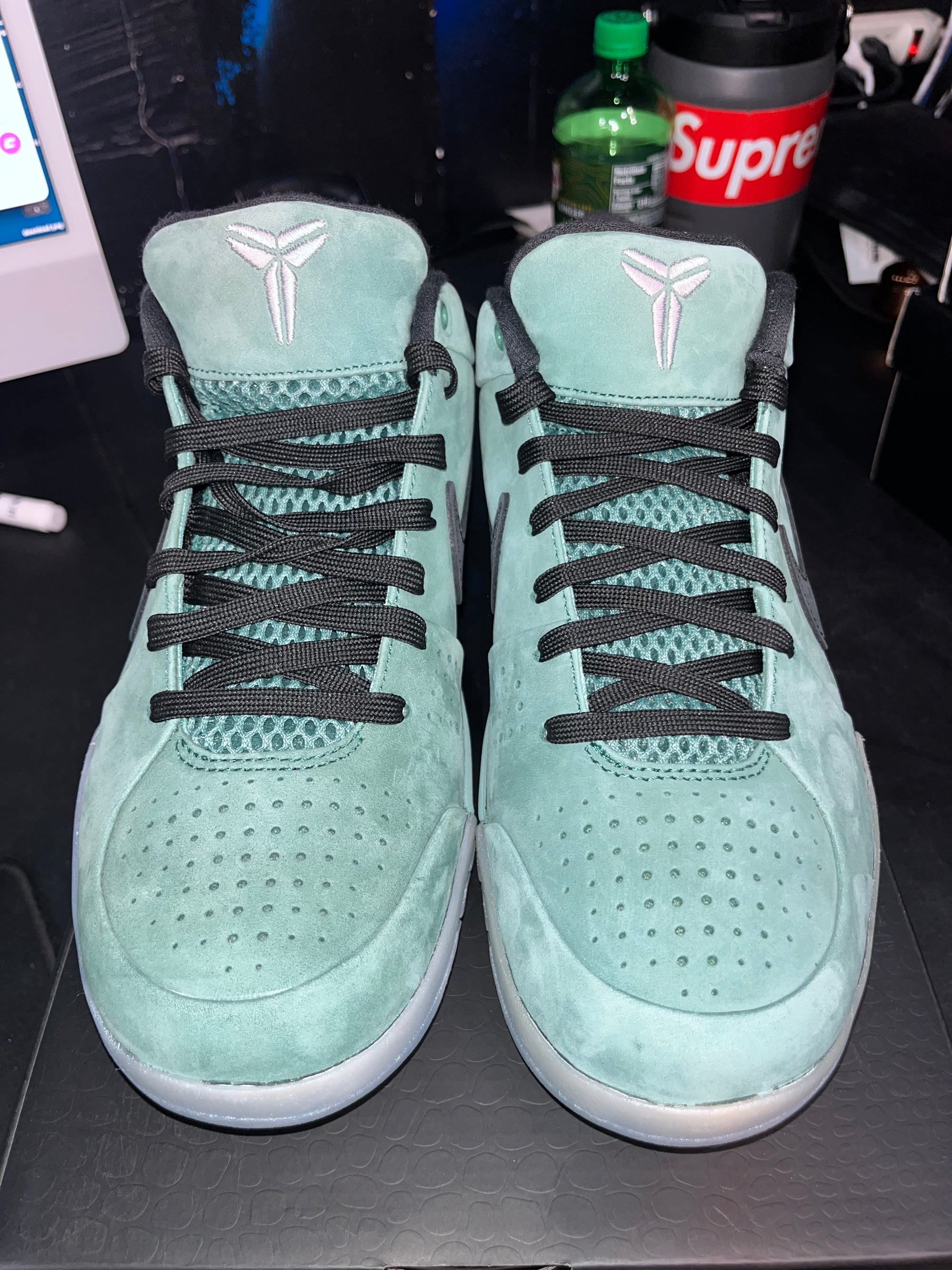 Nike Kobe 4 Protro Girl Dad (DISCOLORATION)