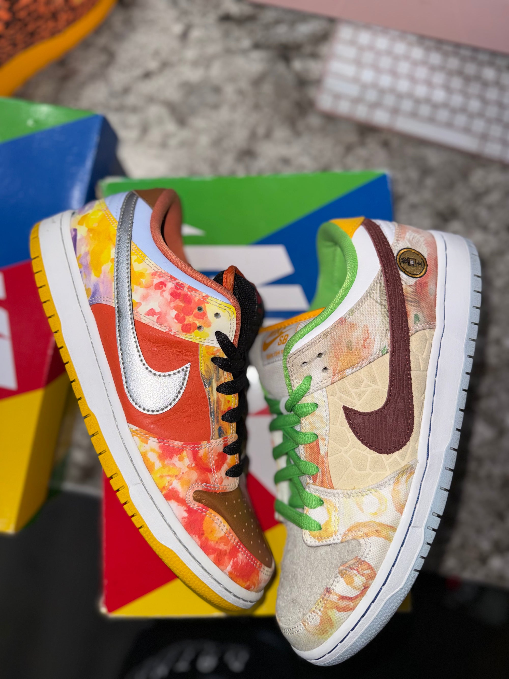 Nike SB Dunk Low Street Hawker (2021)