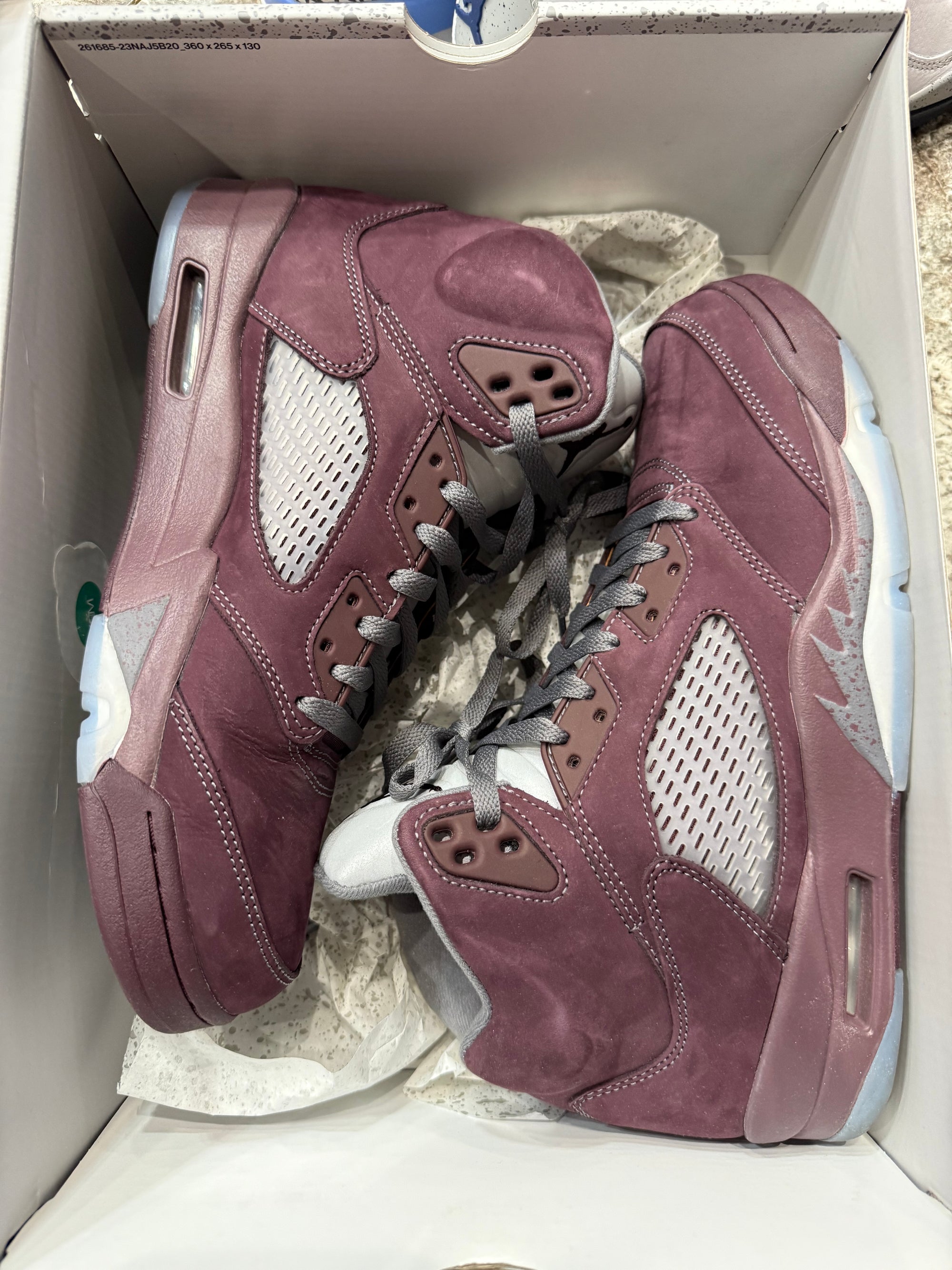 Jordan 5 Retro Burgundy (2023)