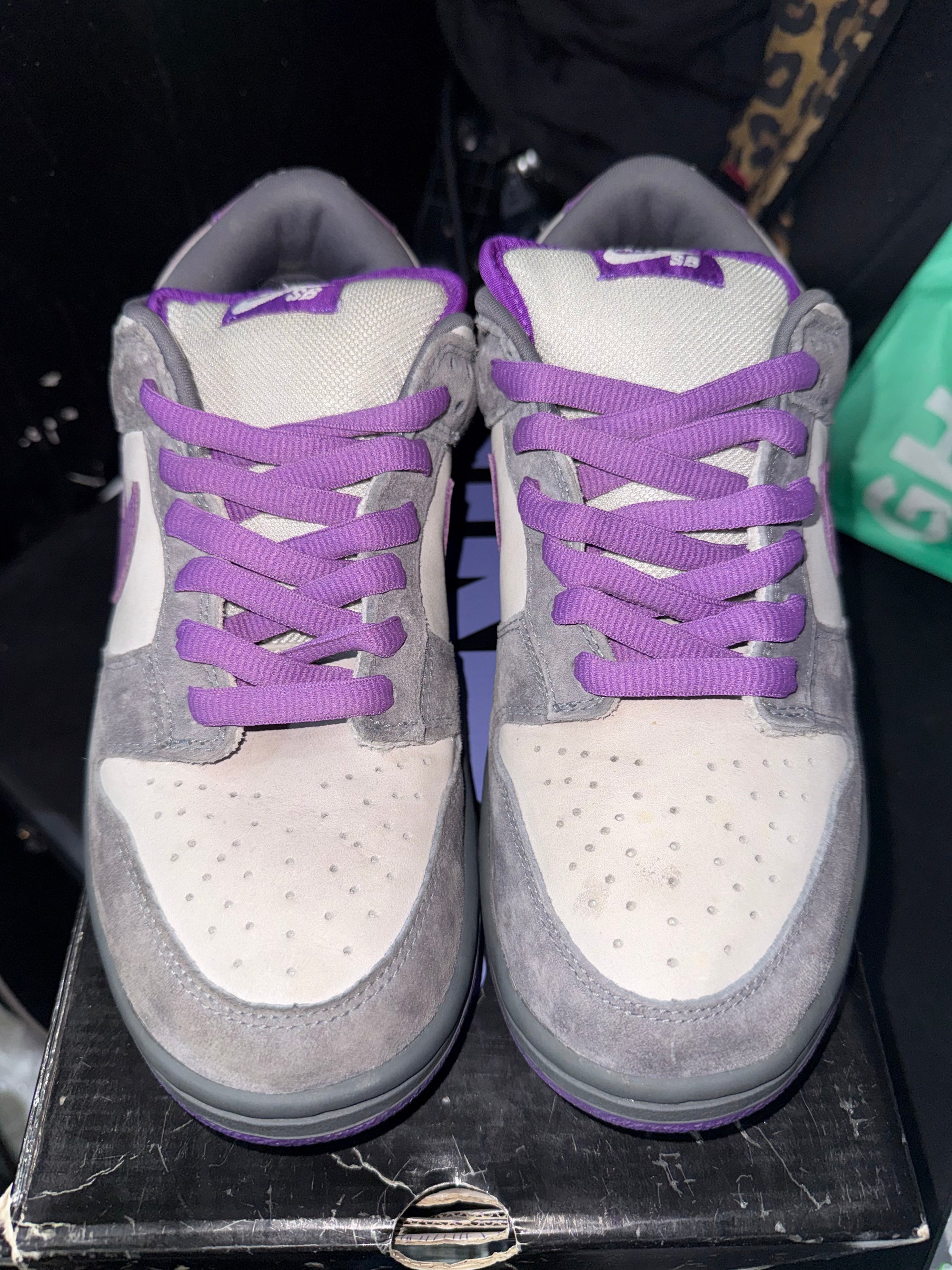 Nike SB Dunk Low Purple Pigeon (DAMAGED BOX)