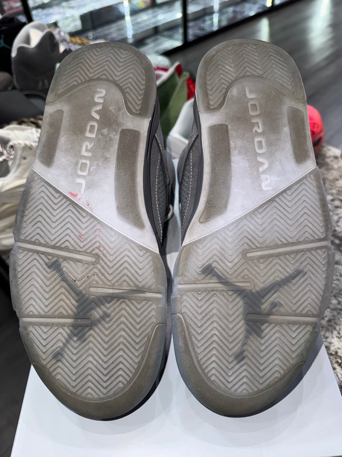 Jordan 5 Retro Wolf Grey (2026)
