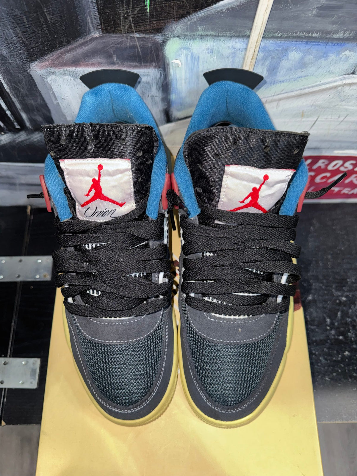 Jordan 4 Retro Union Off Noir