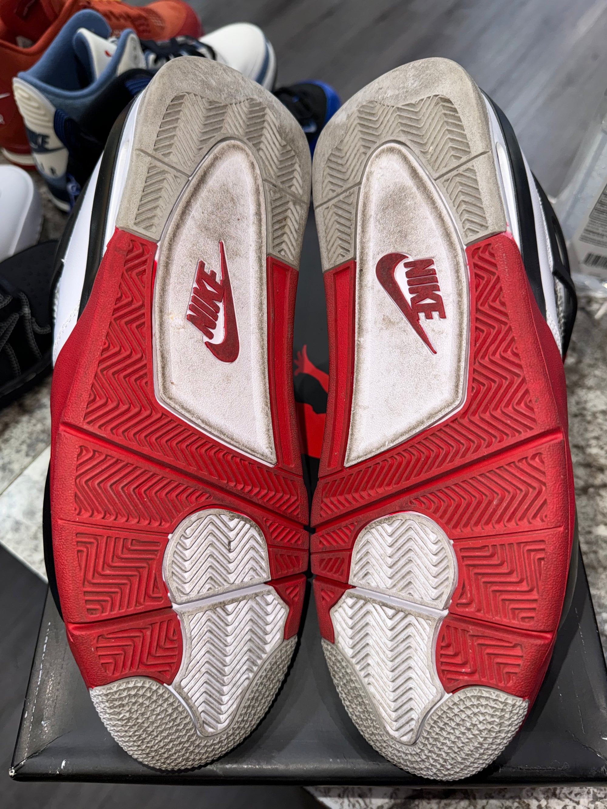 Jordan 4 Retro Fire Red (2020)