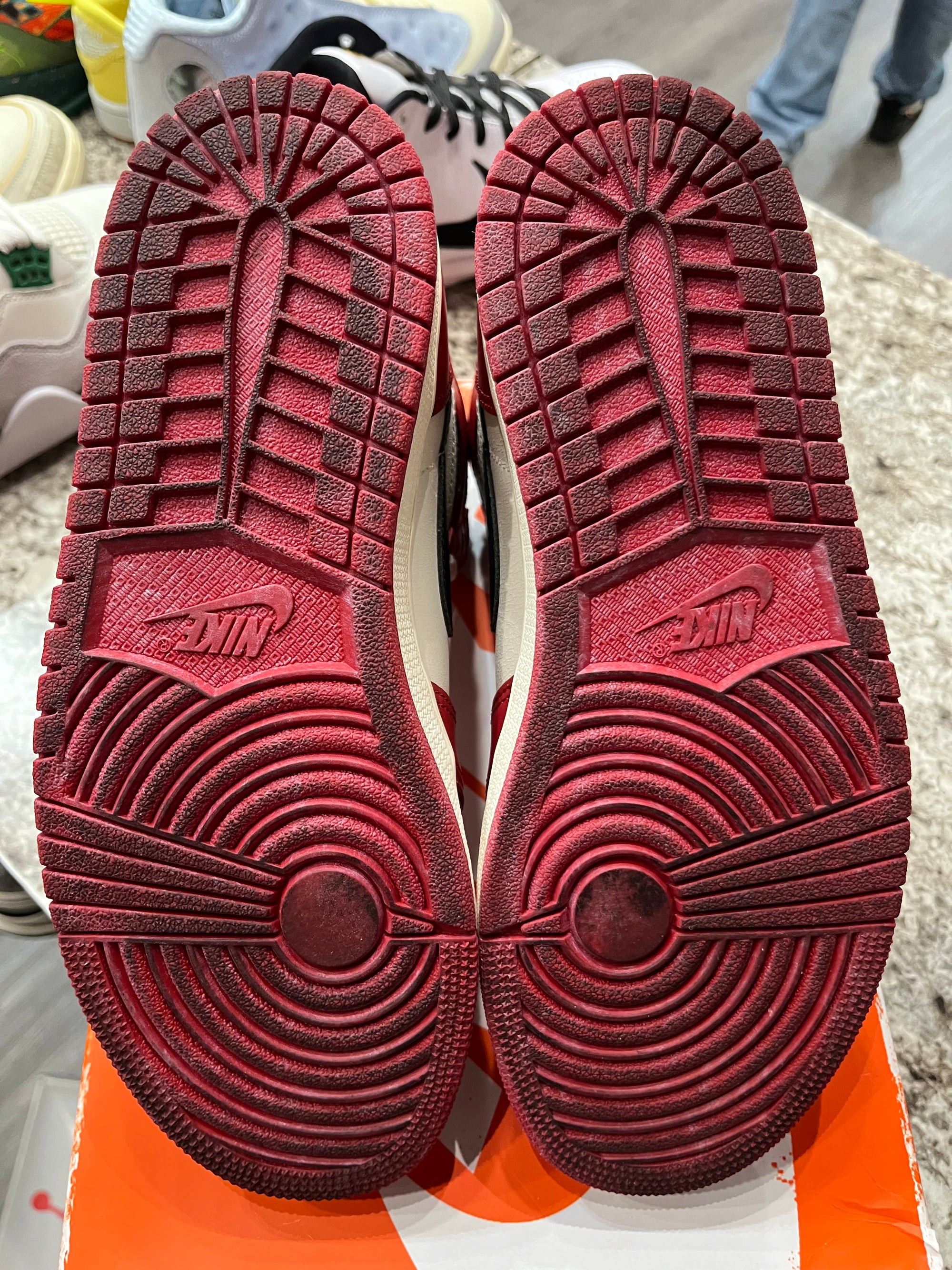 Jordan 1 Retro High OG Chicago Lost and Found