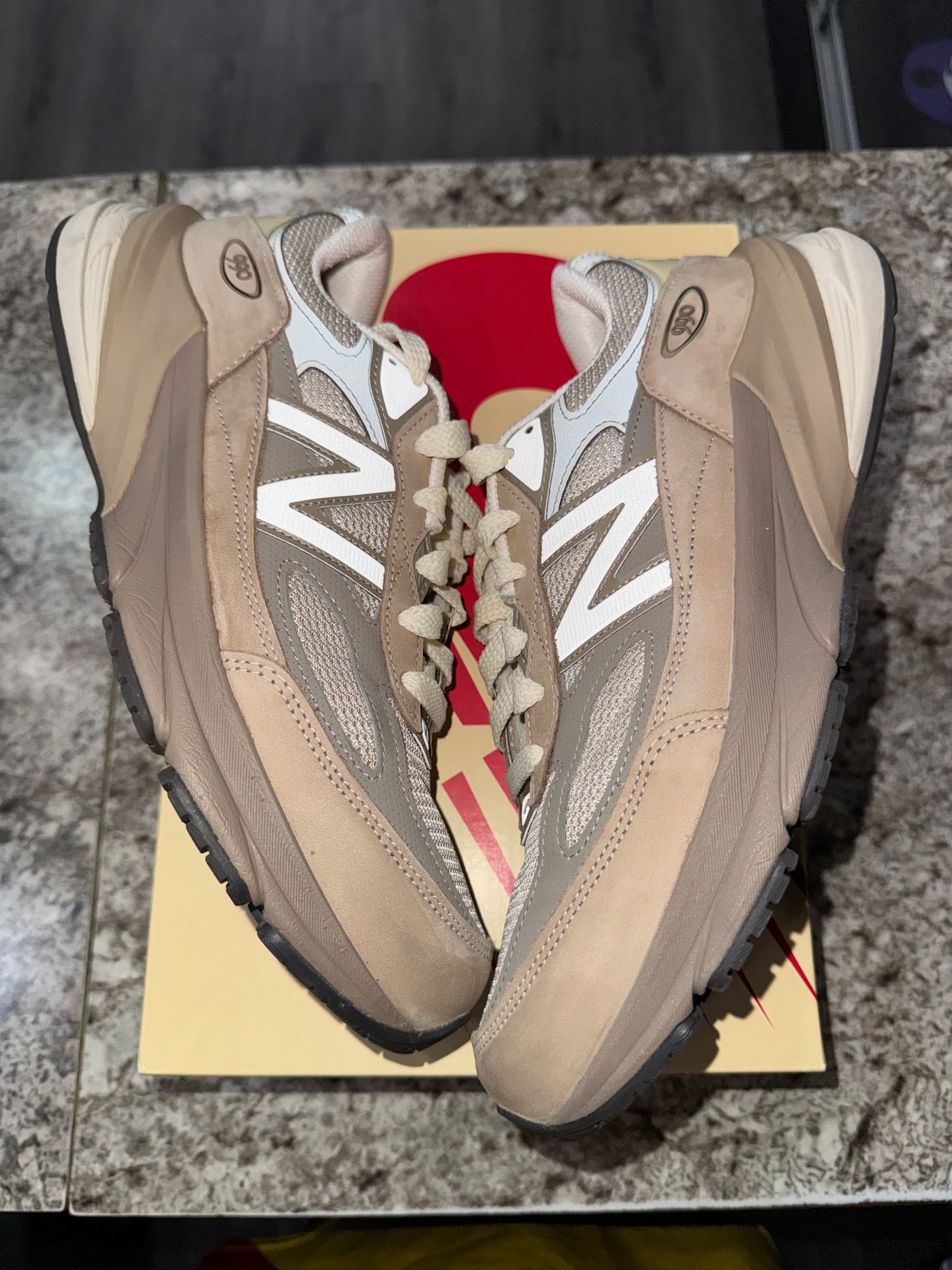 New Balance 990v6 MiUSA Driftwood Timberwolf