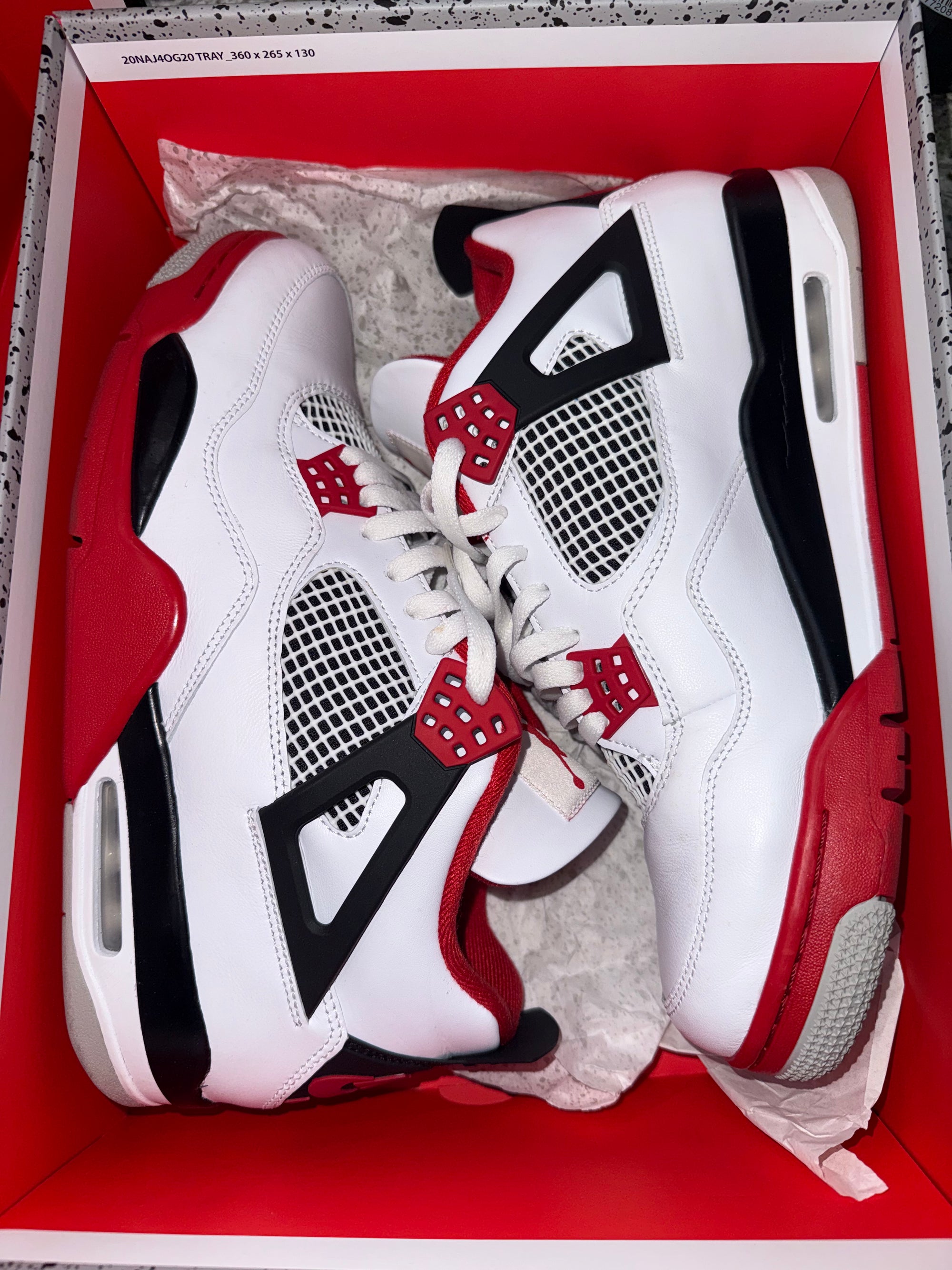 Jordan 4 Retro Fire Red (2020)