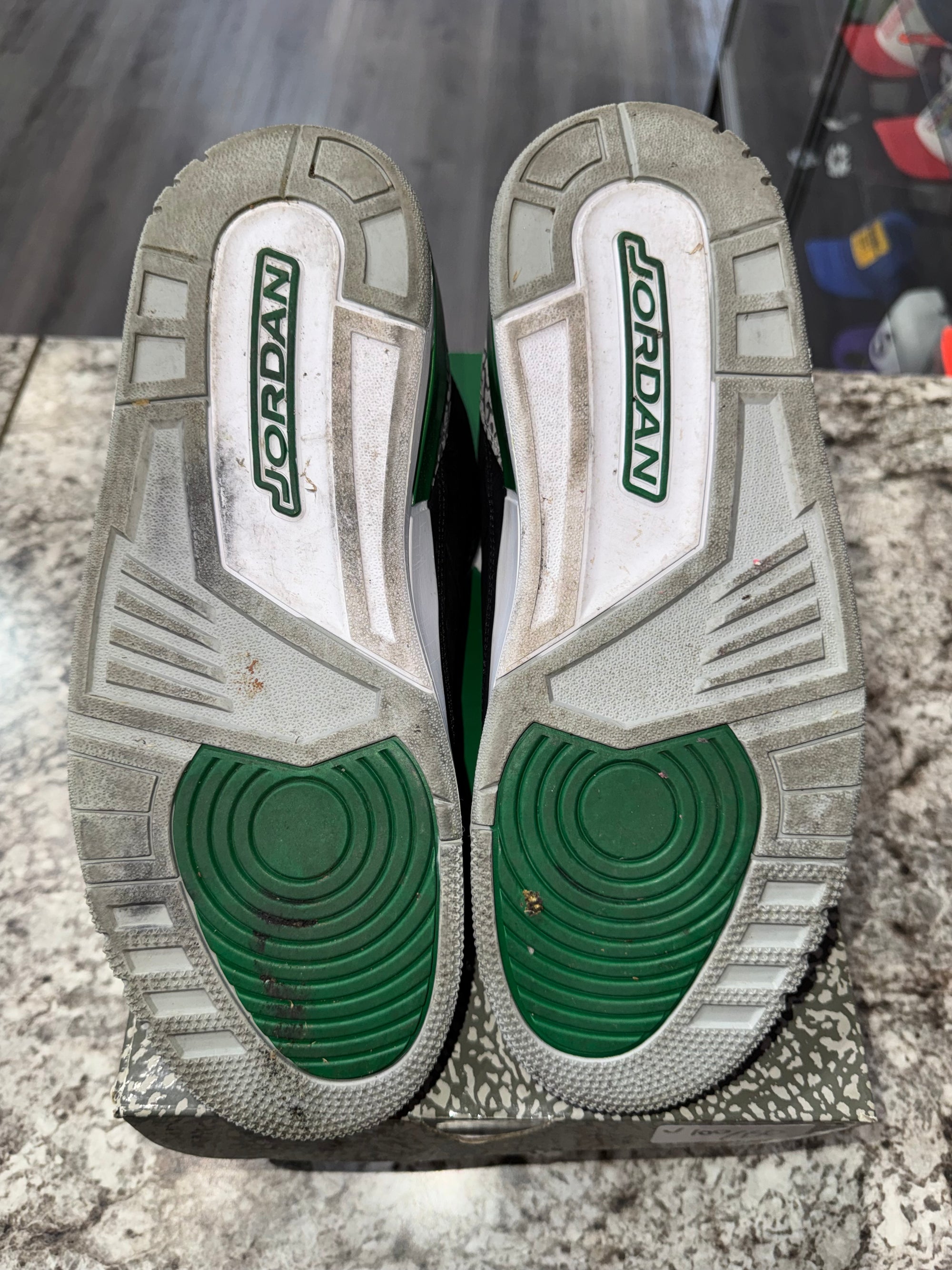 Jordan 3 Retro Pine Green