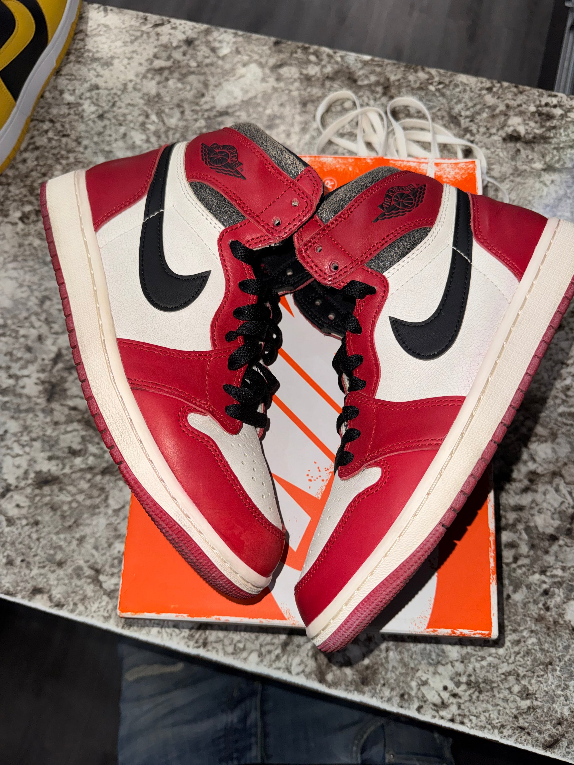 Jordan 1 Retro High OG Chicago Lost and Found