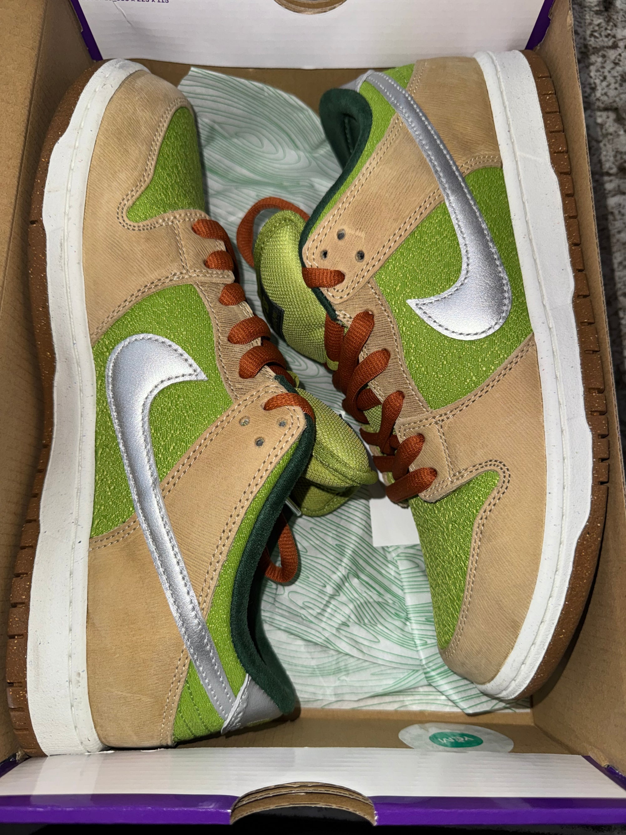 Nike SB Dunk Low Escargot