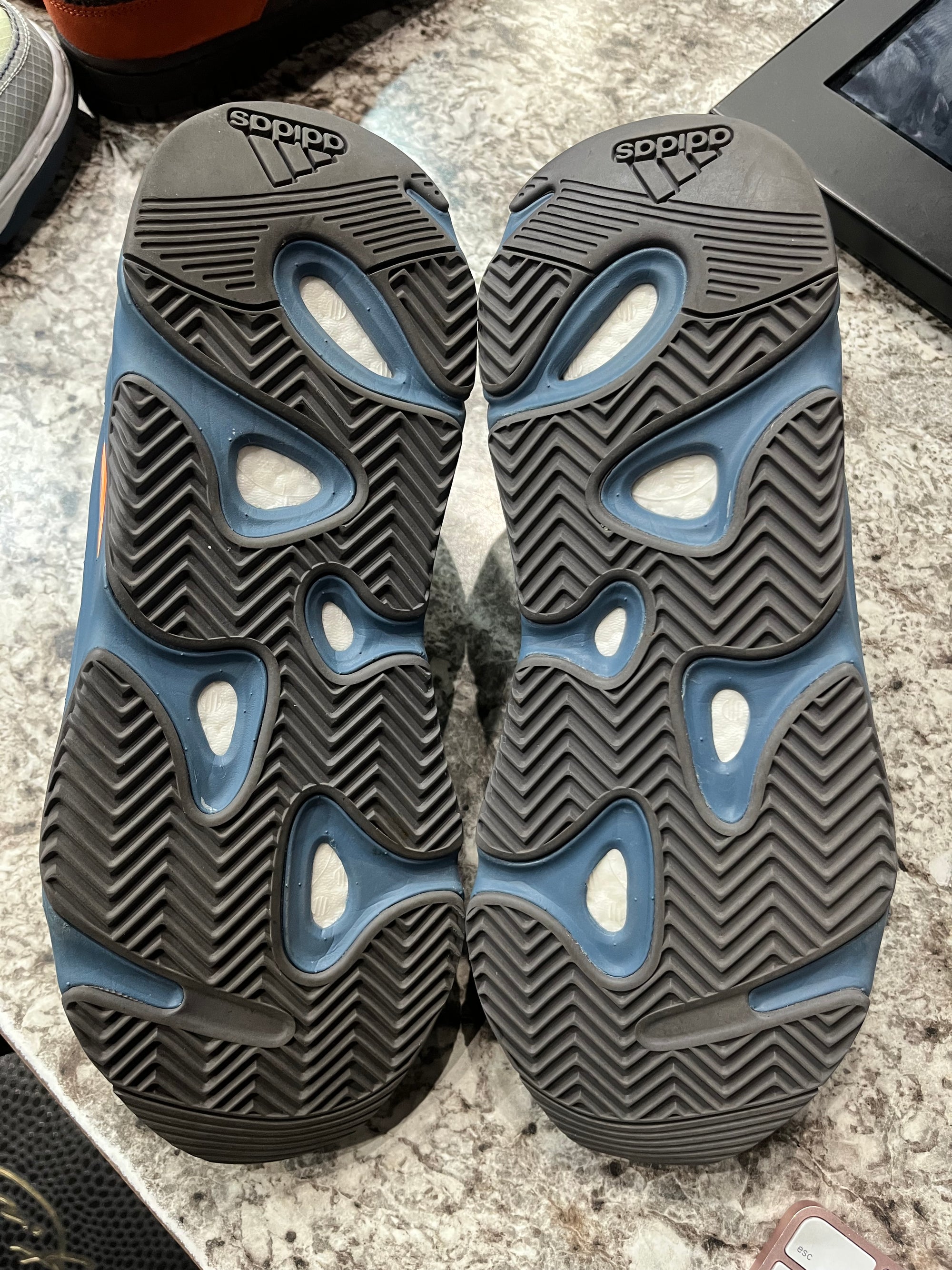 adidas Yeezy Boost 700 Faded Azure (NO BOX)