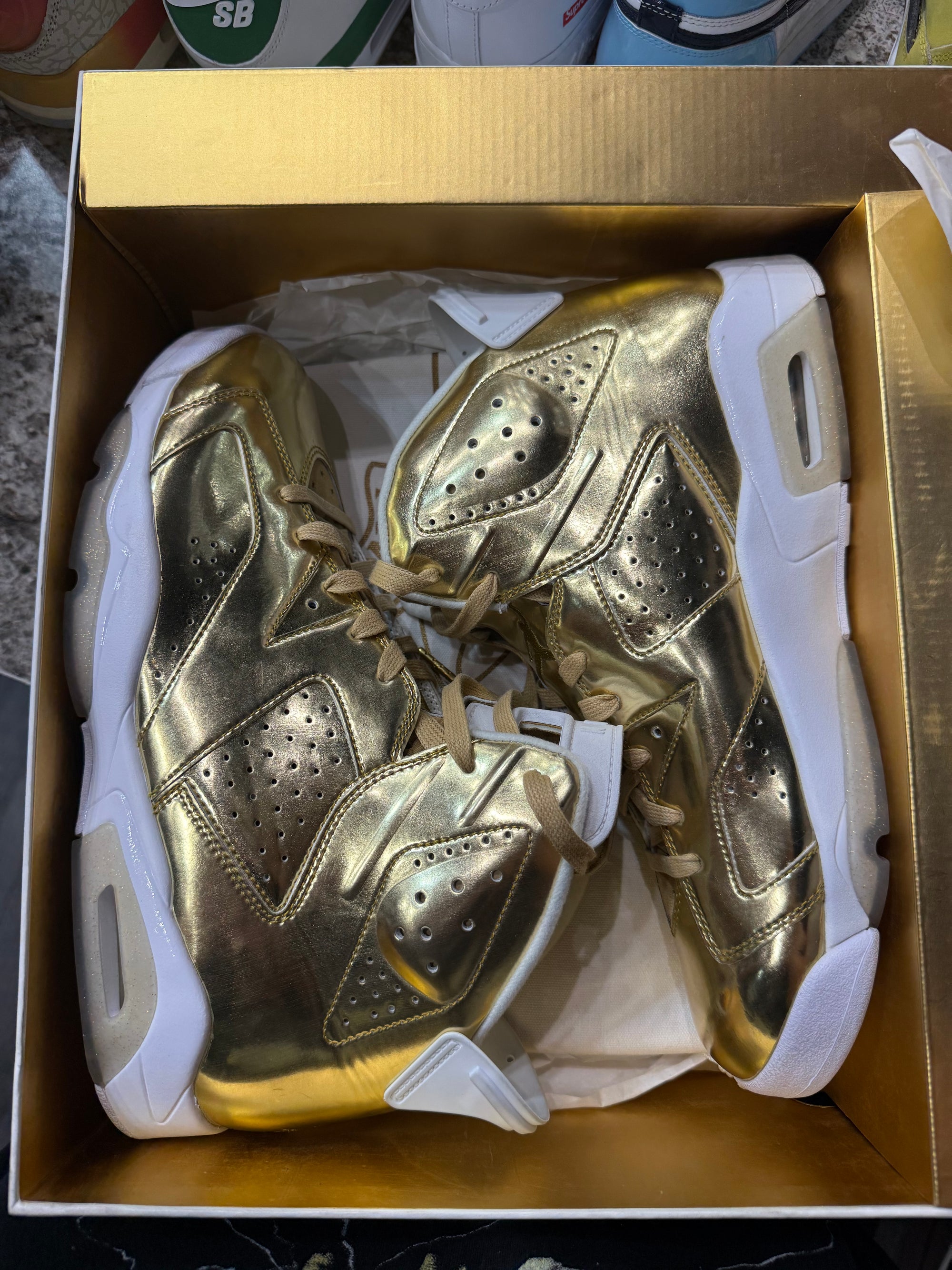 Jordan 6 Retro Pinnacle Metallic Gold
