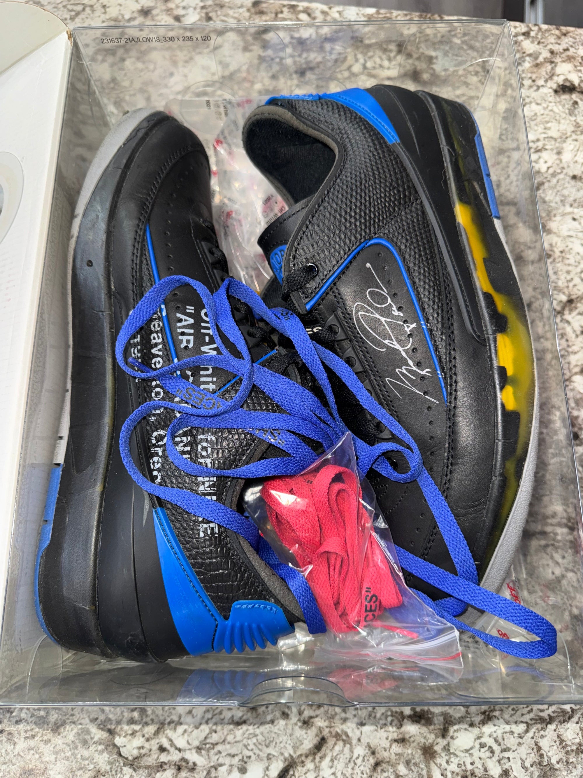 Jordan 2 Retro Low SP Off-White Black Blue