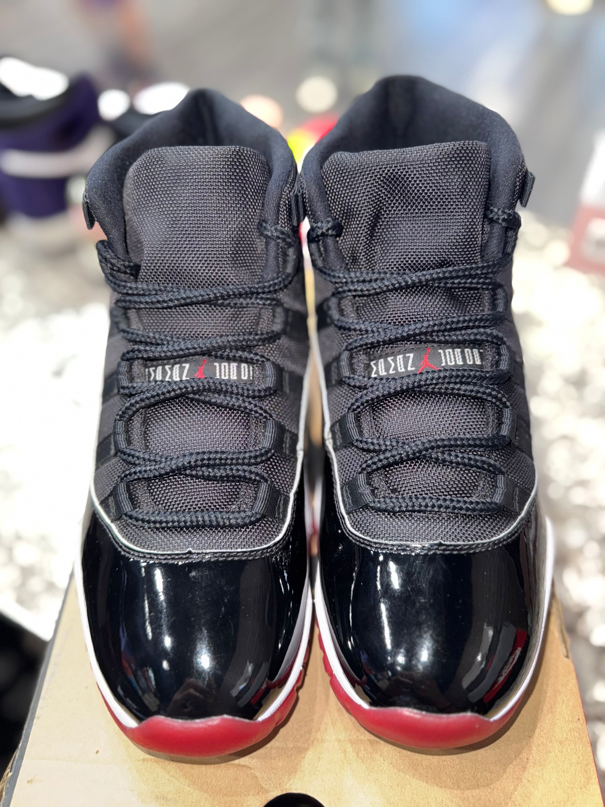 Jordan 11 Retro Playoffs Bred (2019)