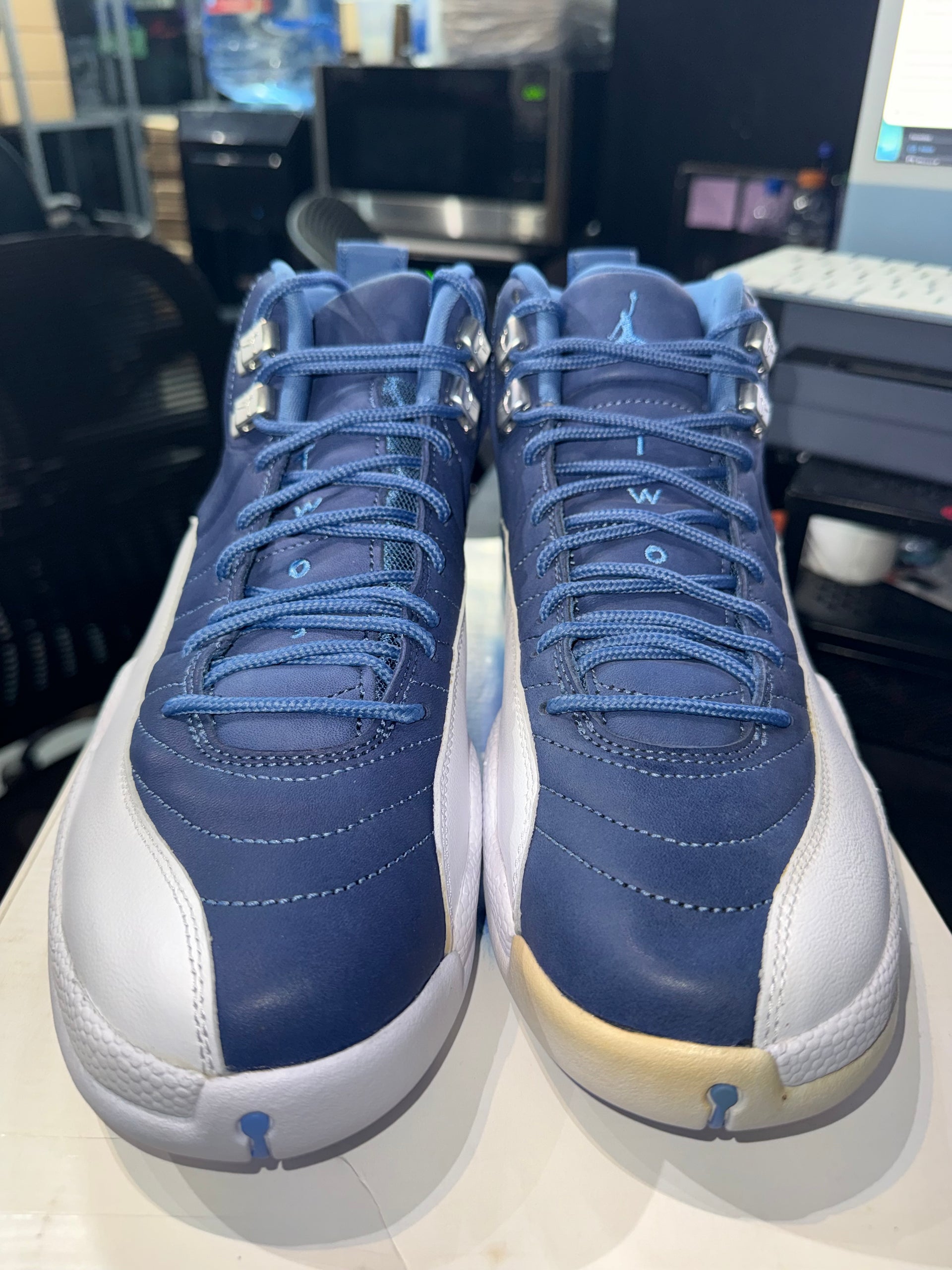 Jordan 12 Retro Indigo