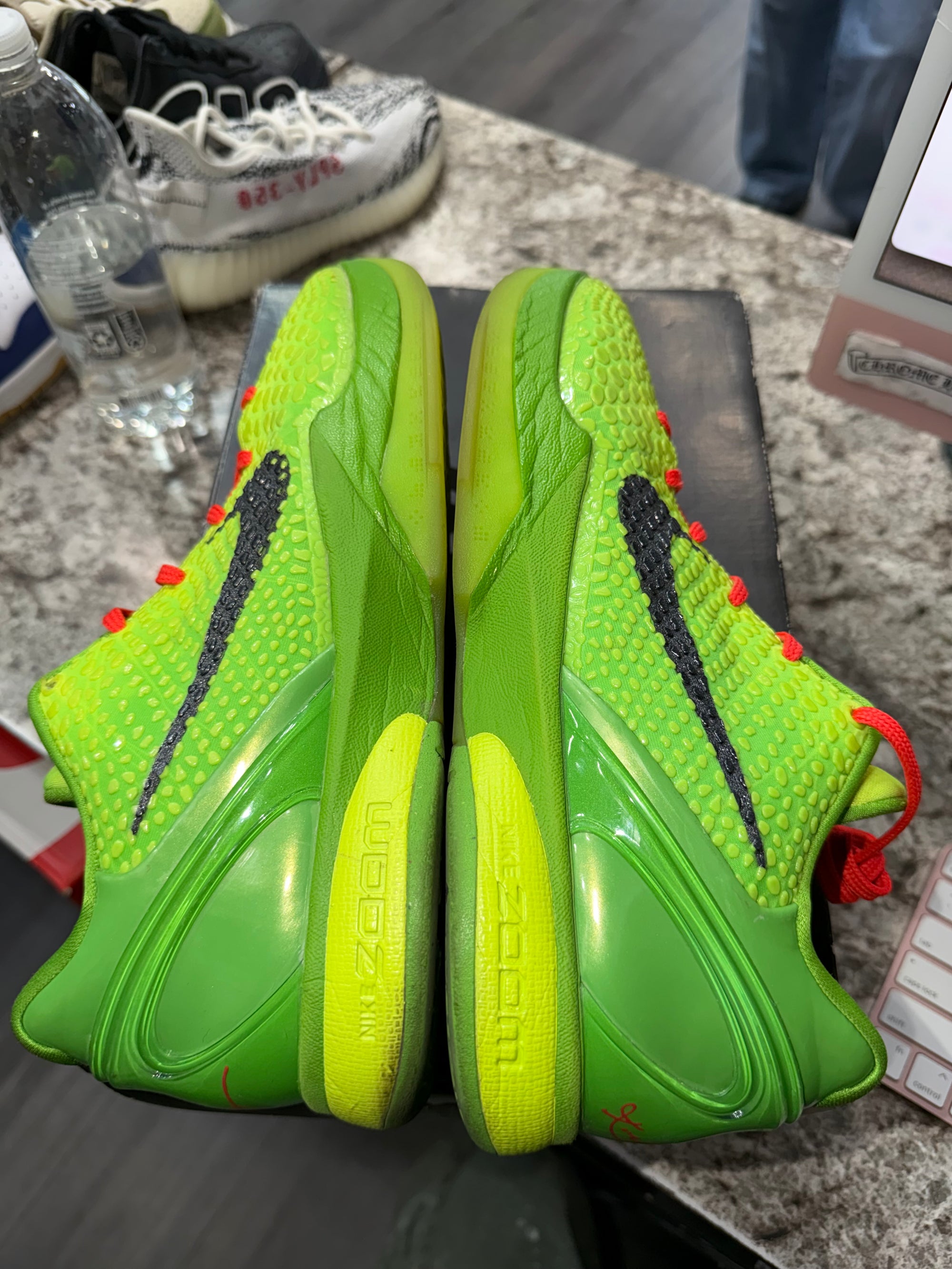 Nike Kobe 6 Protro Grinch (2020)
