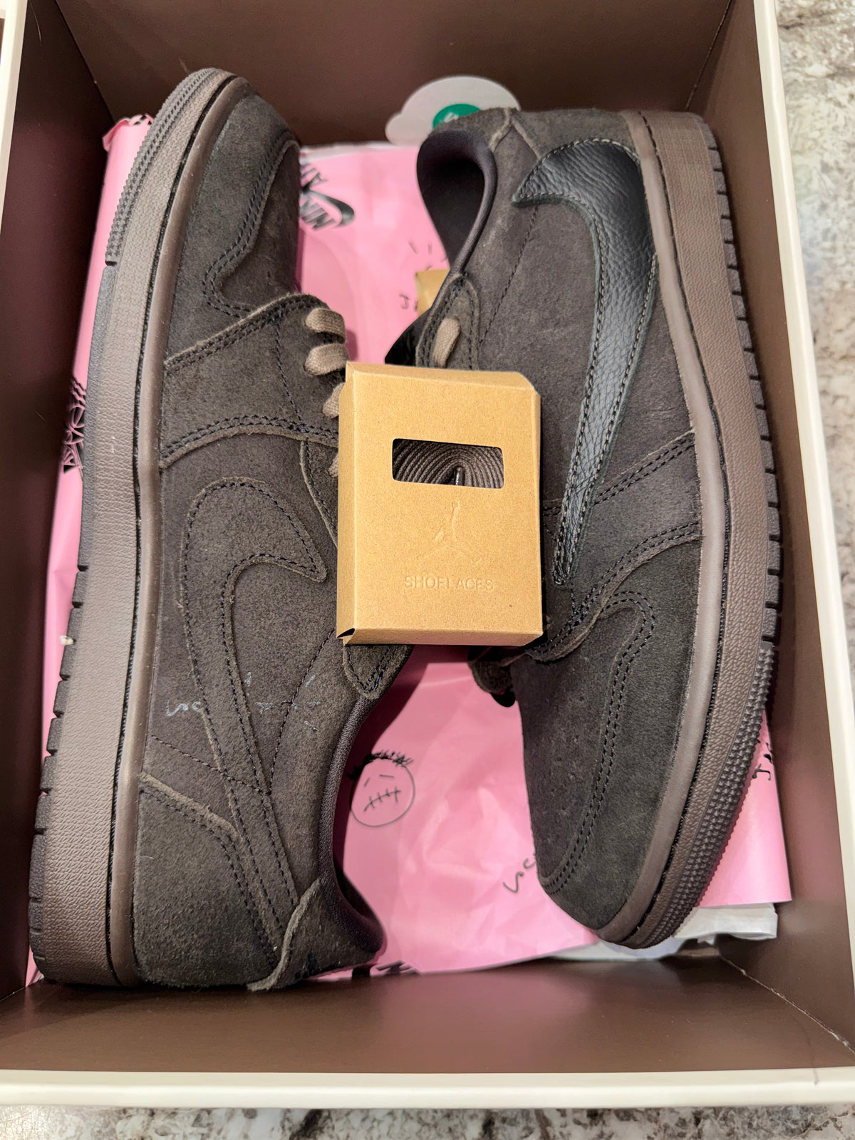 Jordan 1 Retro Low OG SP Travis Scott Velvet Brown