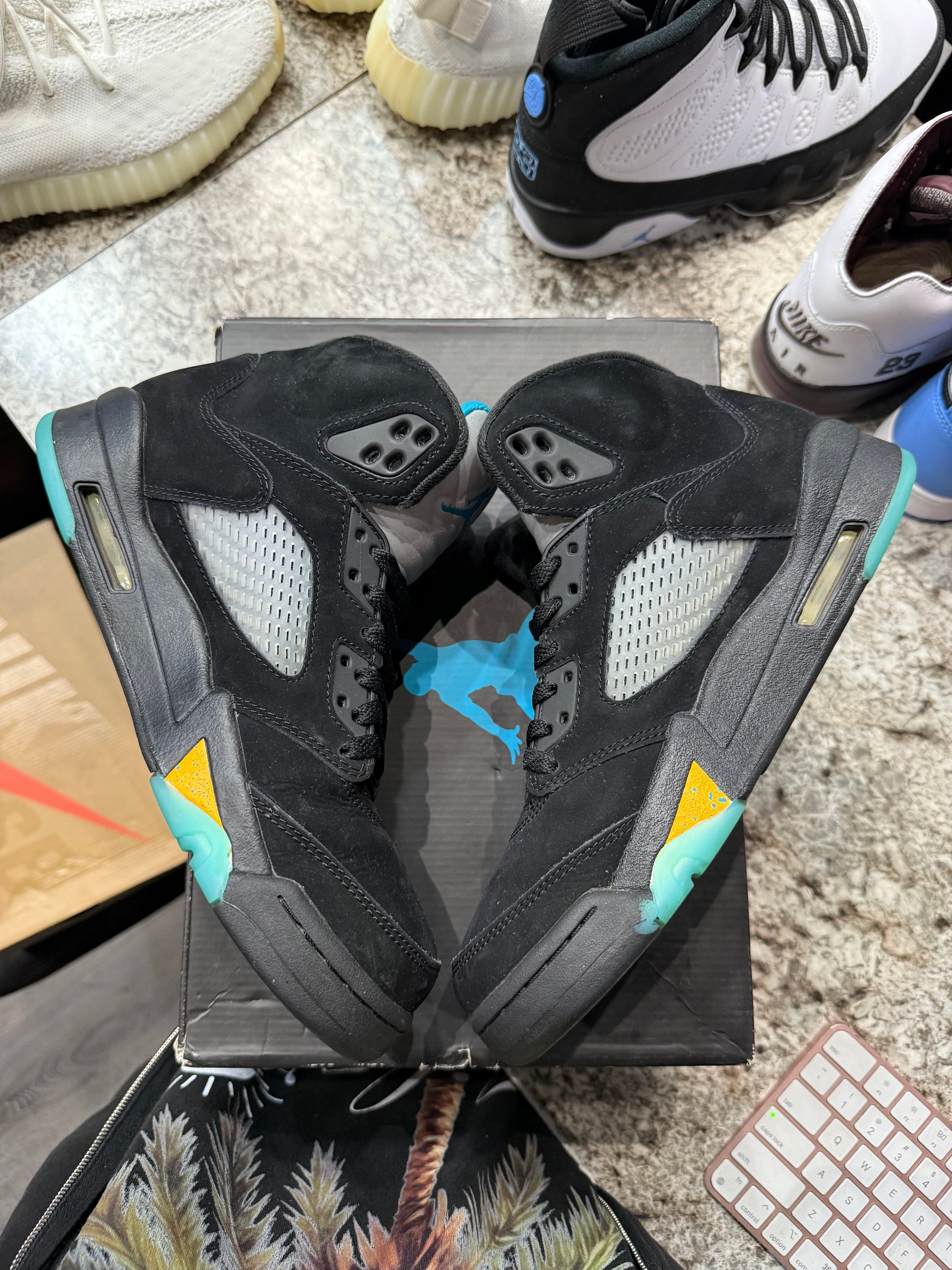 Jordan 5 Retro Aqua