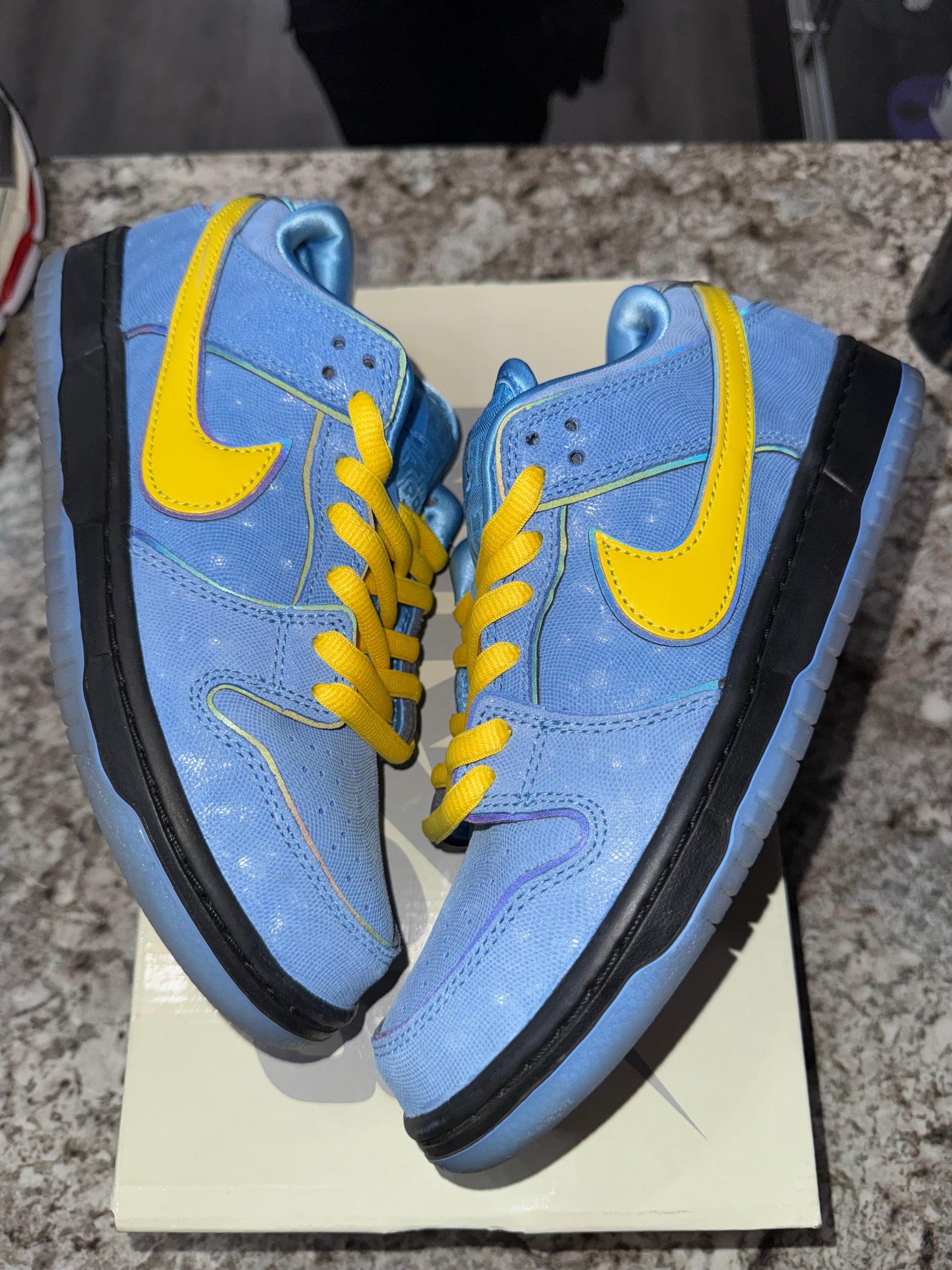 Nike SB Dunk Low The Powerpuff Girls Bubbles