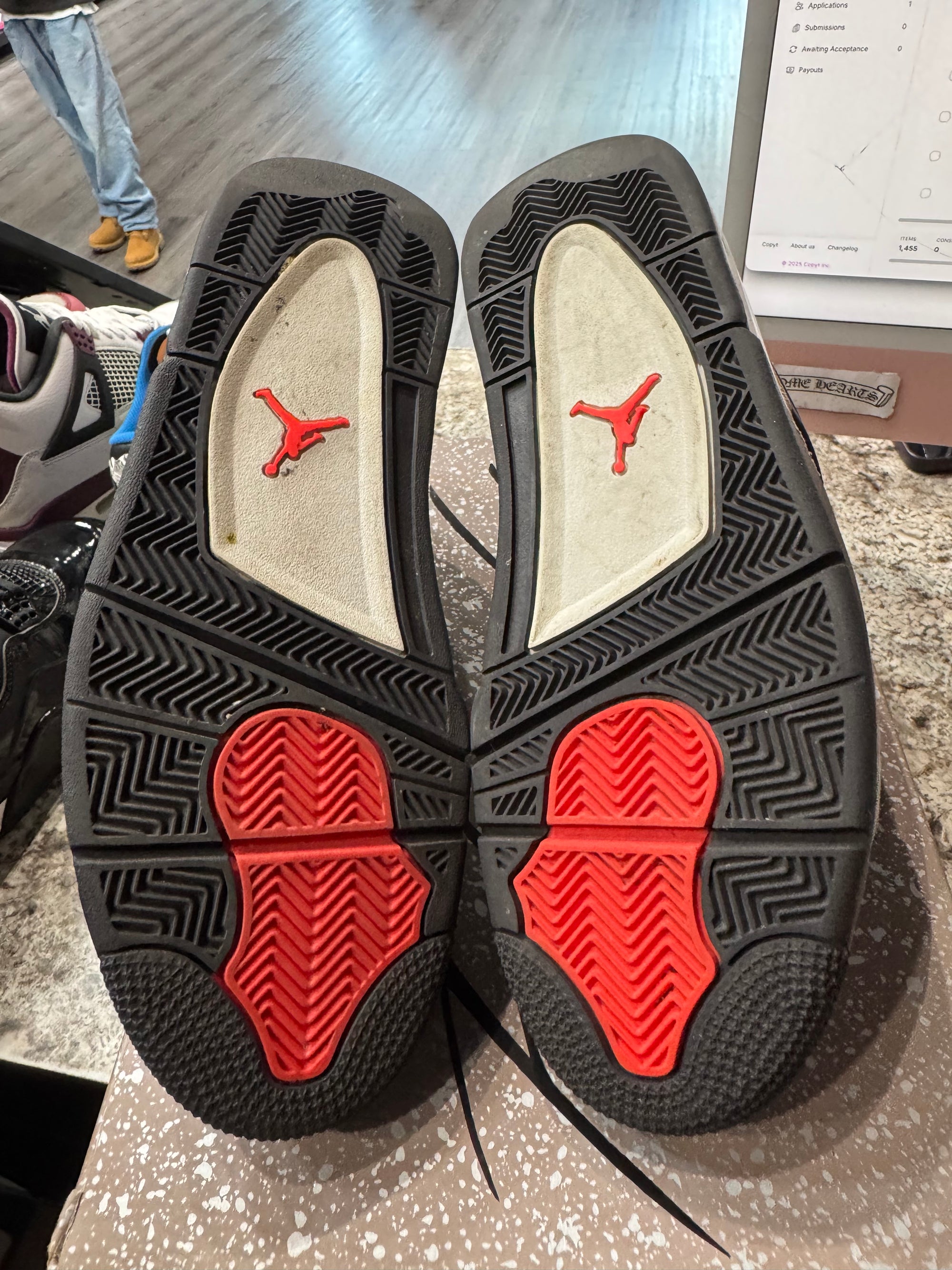 Jordan 4 Retro Taupe Haze