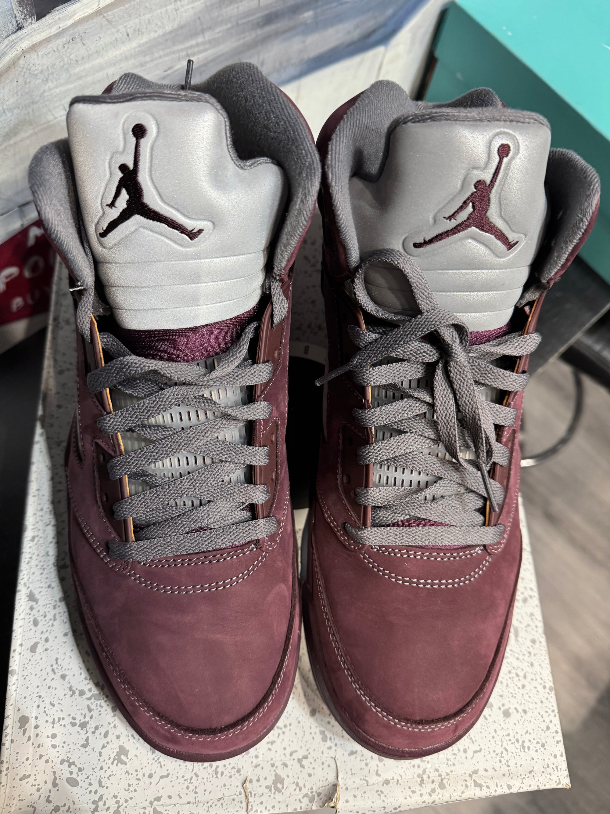 Jordan 5 Retro Burgundy (2023)