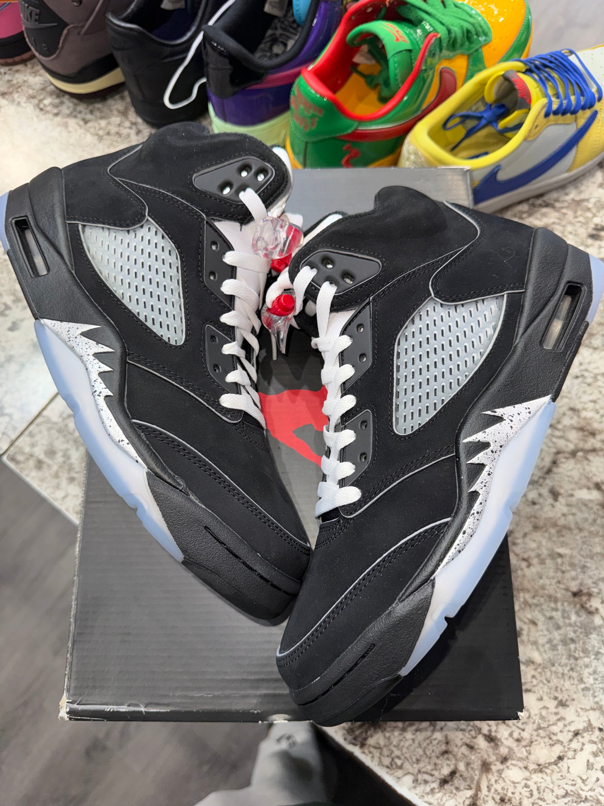Jordan 5 Retro OG Black Metallic Reimagined (VNDS)