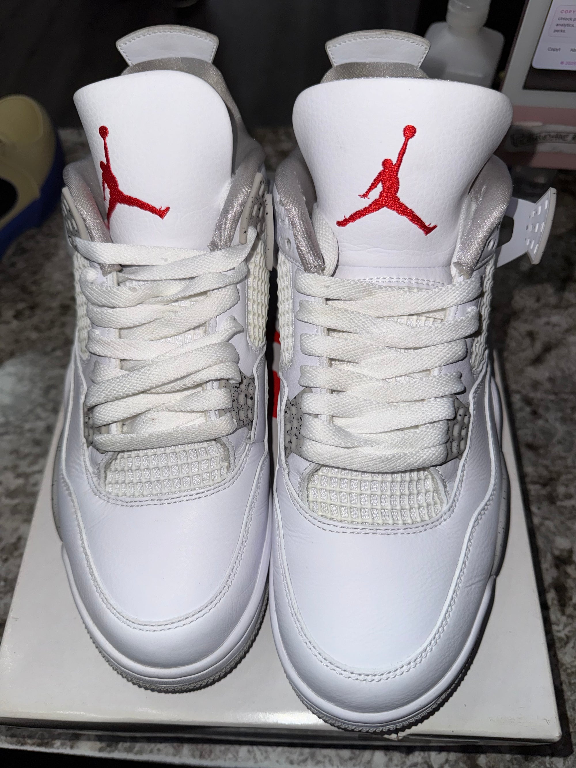 Jordan 4 Retro White Oreo (2021)