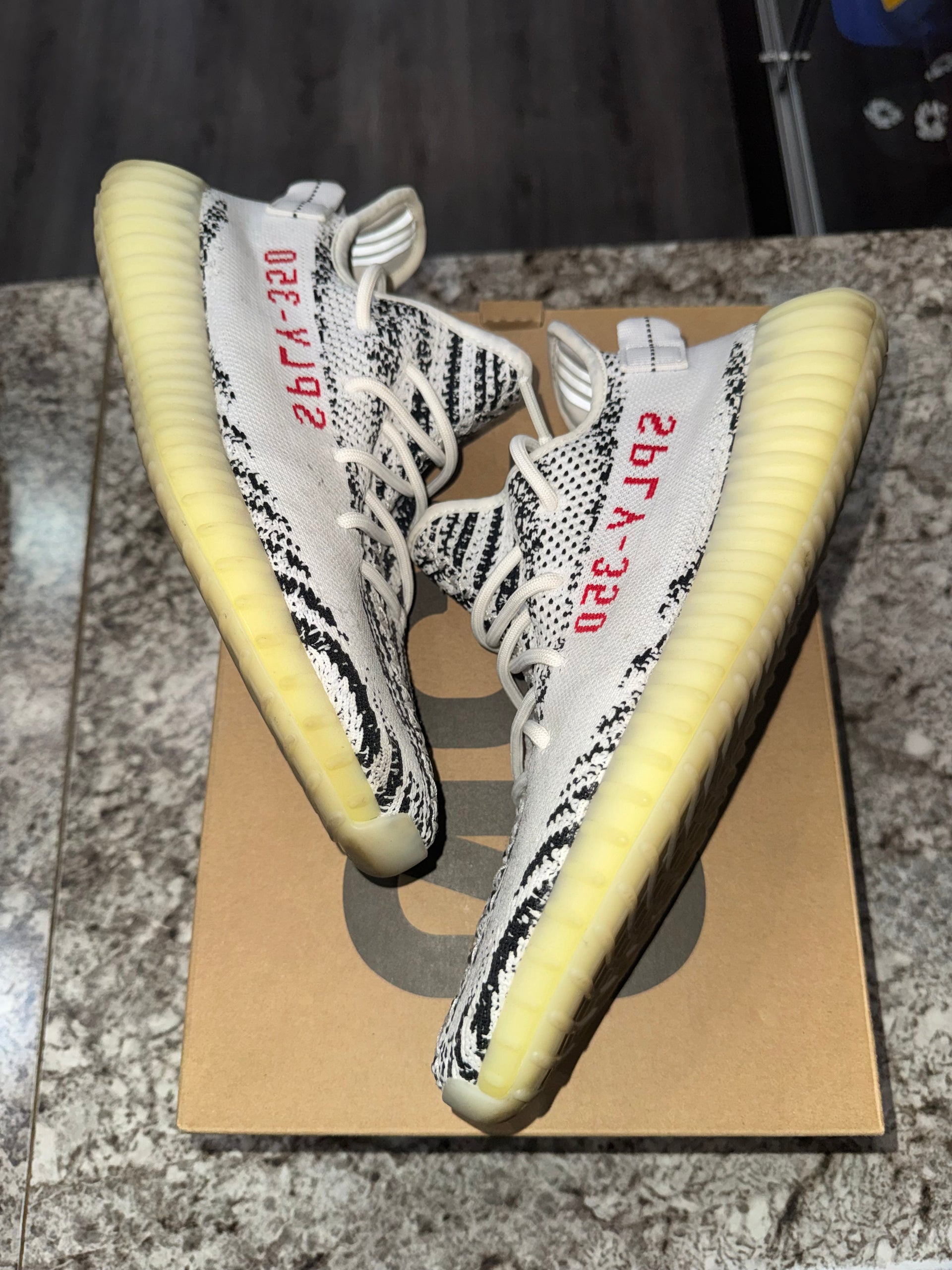 adidas Yeezy Boost 350 V2 Zebra