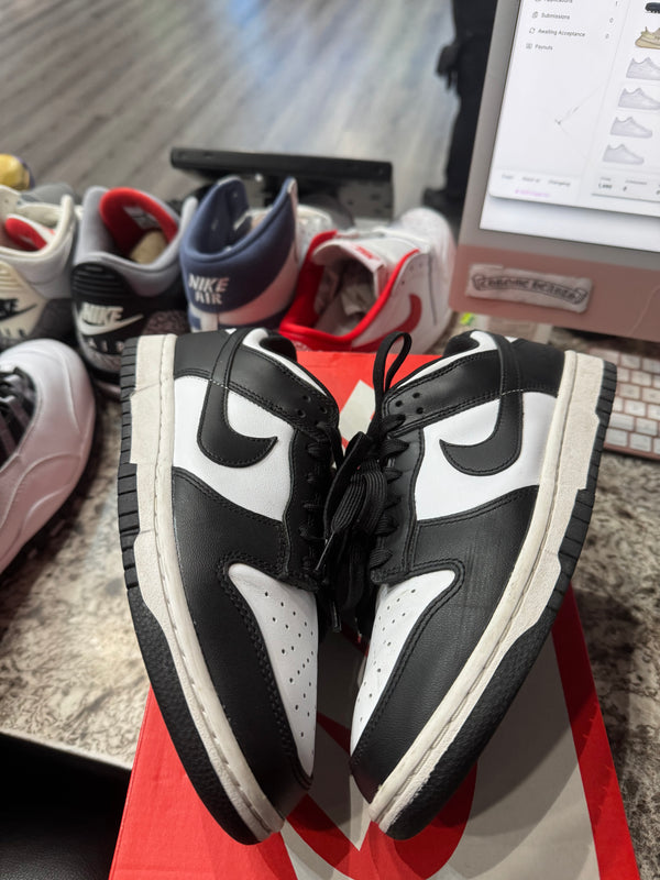 Nike Dunk Low Retro White Black Panda