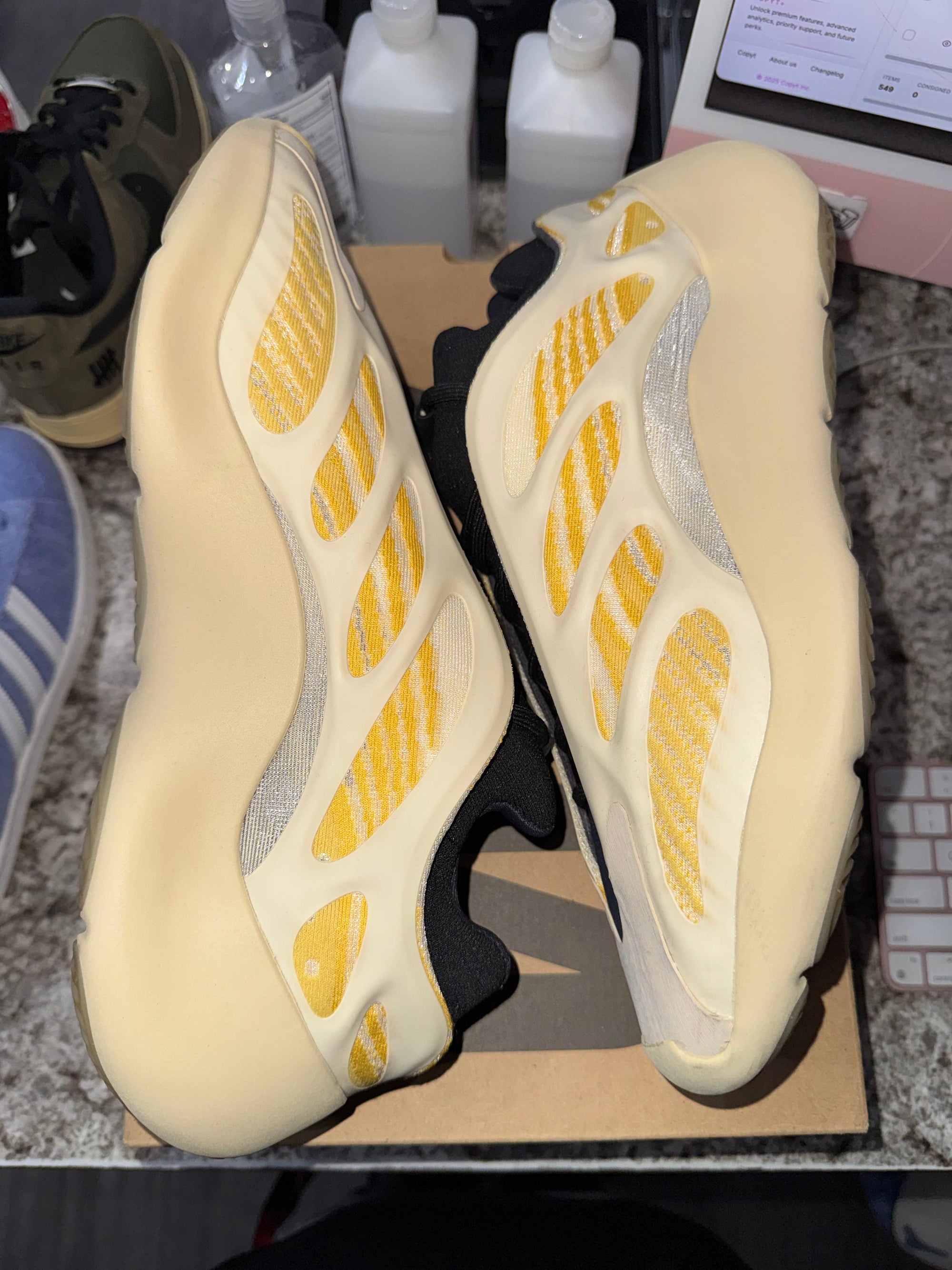 adidas Yeezy 700 V3 Safflower